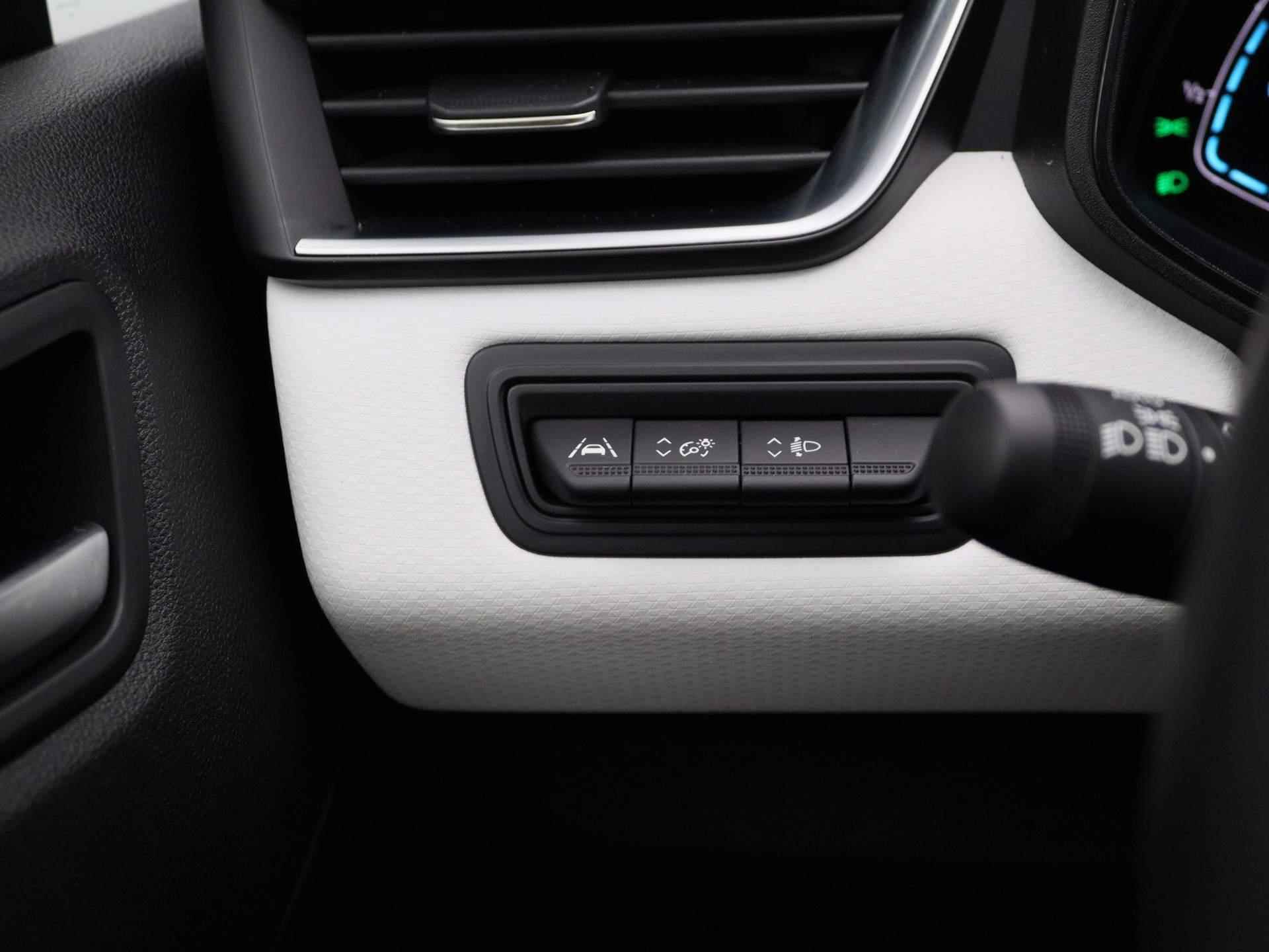 Renault Clio 1.6 E-Tech Hybrid 145Pk Techno | Navigatie | Apple & Android Carplay | Parkeersensoren & Camera | Climate Control | LED | Lichtmetalen Velgen & Privacy Glass | | - 24/38