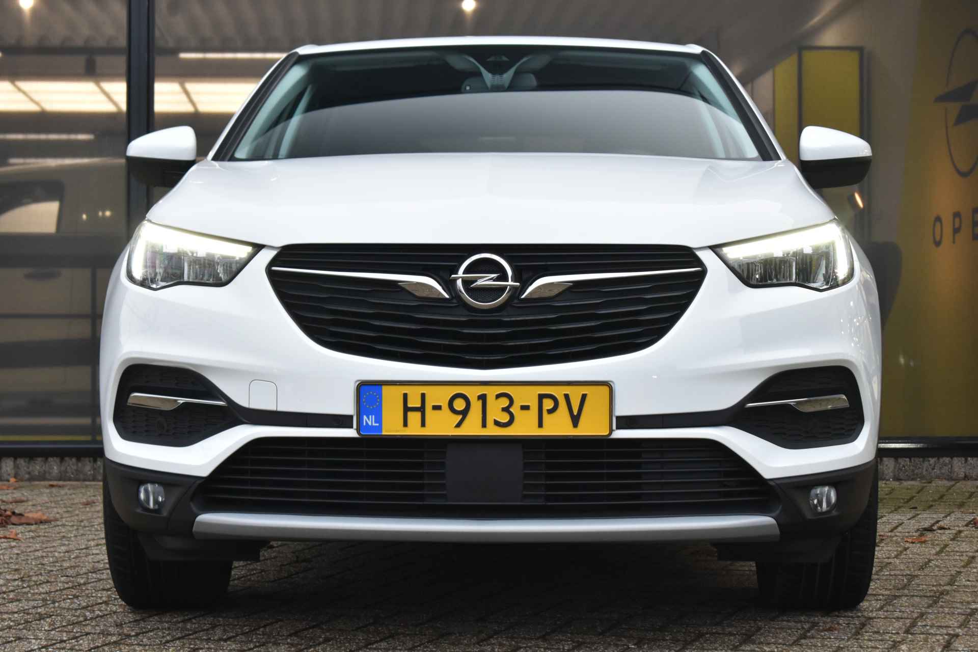 Opel Grandland X 1.2 Turbo Innovation | Navigatie | Trekhaak | 1e Eigenaar | Dealeronderhouden | Elektr. Achterklep | All-Seasonbanden | Keyless- - 5/50