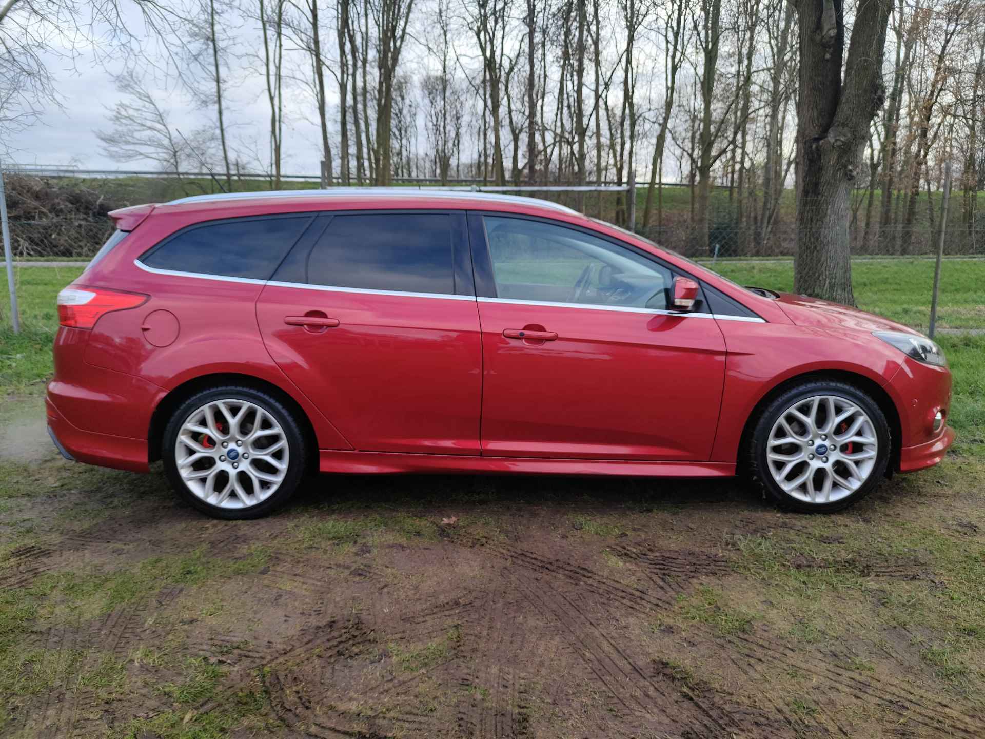 Ford FOCUS Wagon 1.6 EcoBoost 150pk Titanium Stylingpack | CLIMA | NAVI | CRUISE | SENSOREN | - 4/29