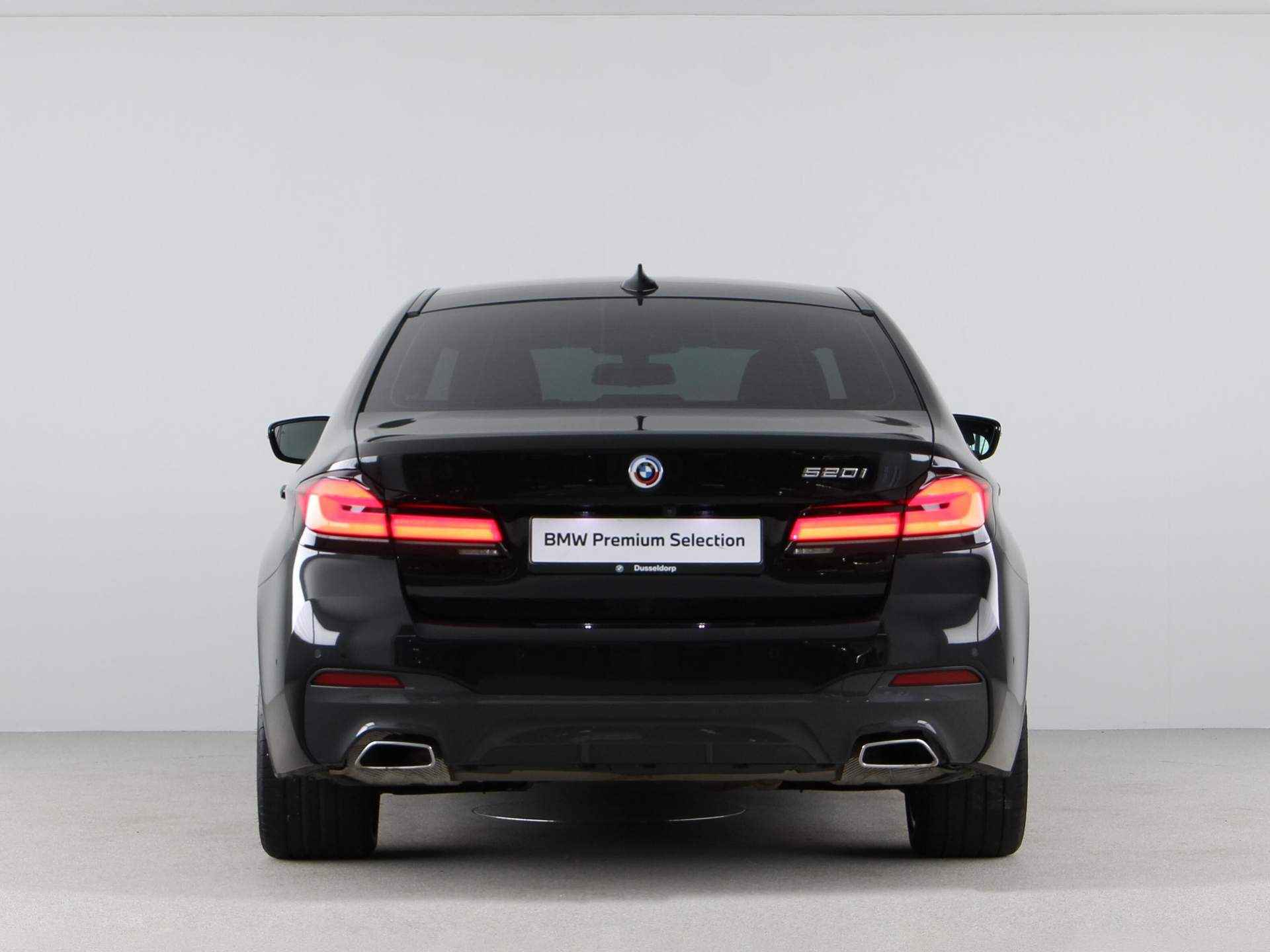 BMW 5 Serie 520i M Sport Business Edition Plus - 11/23