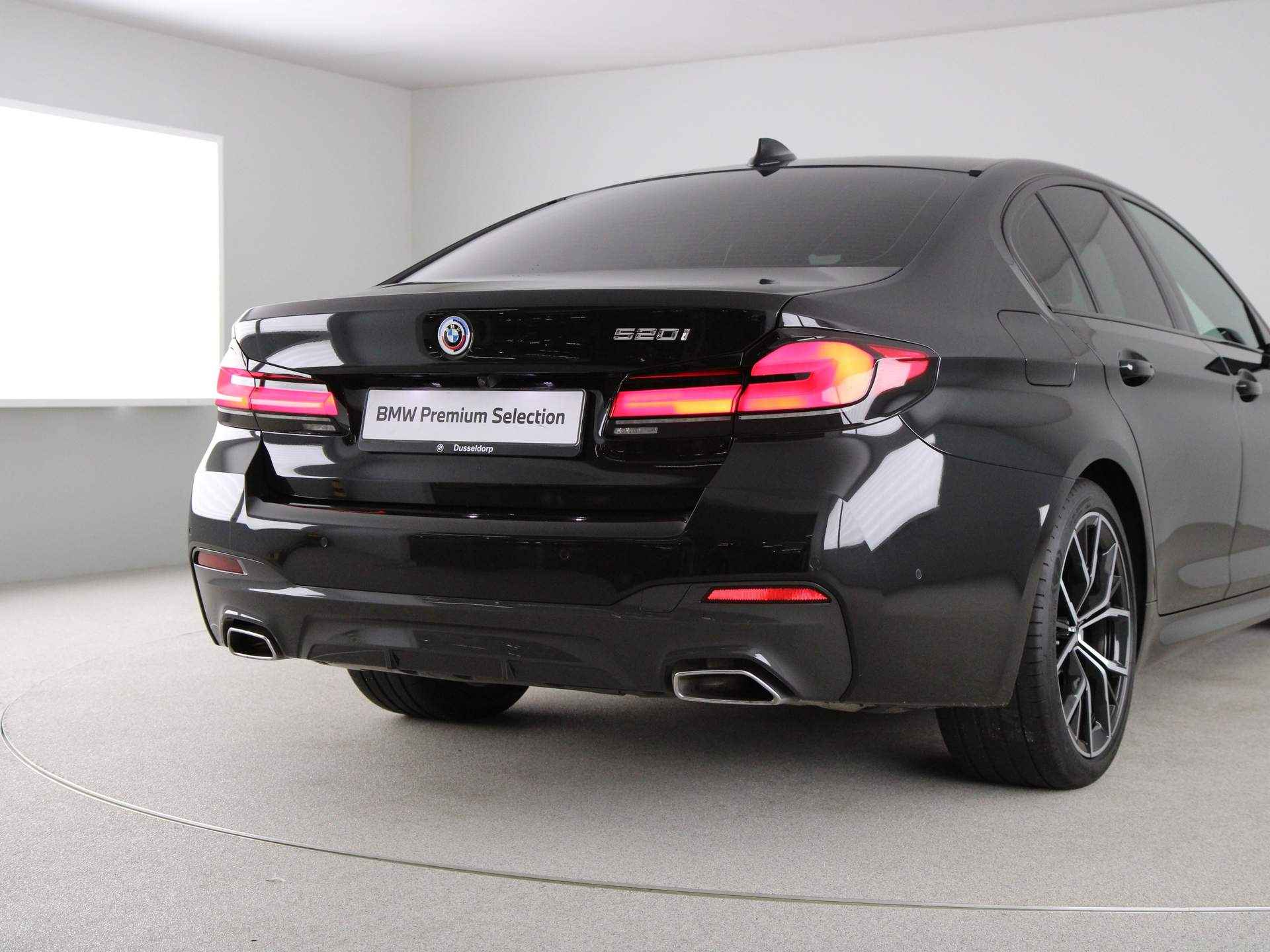 BMW 5 Serie 520i M Sport Business Edition Plus - 20/23