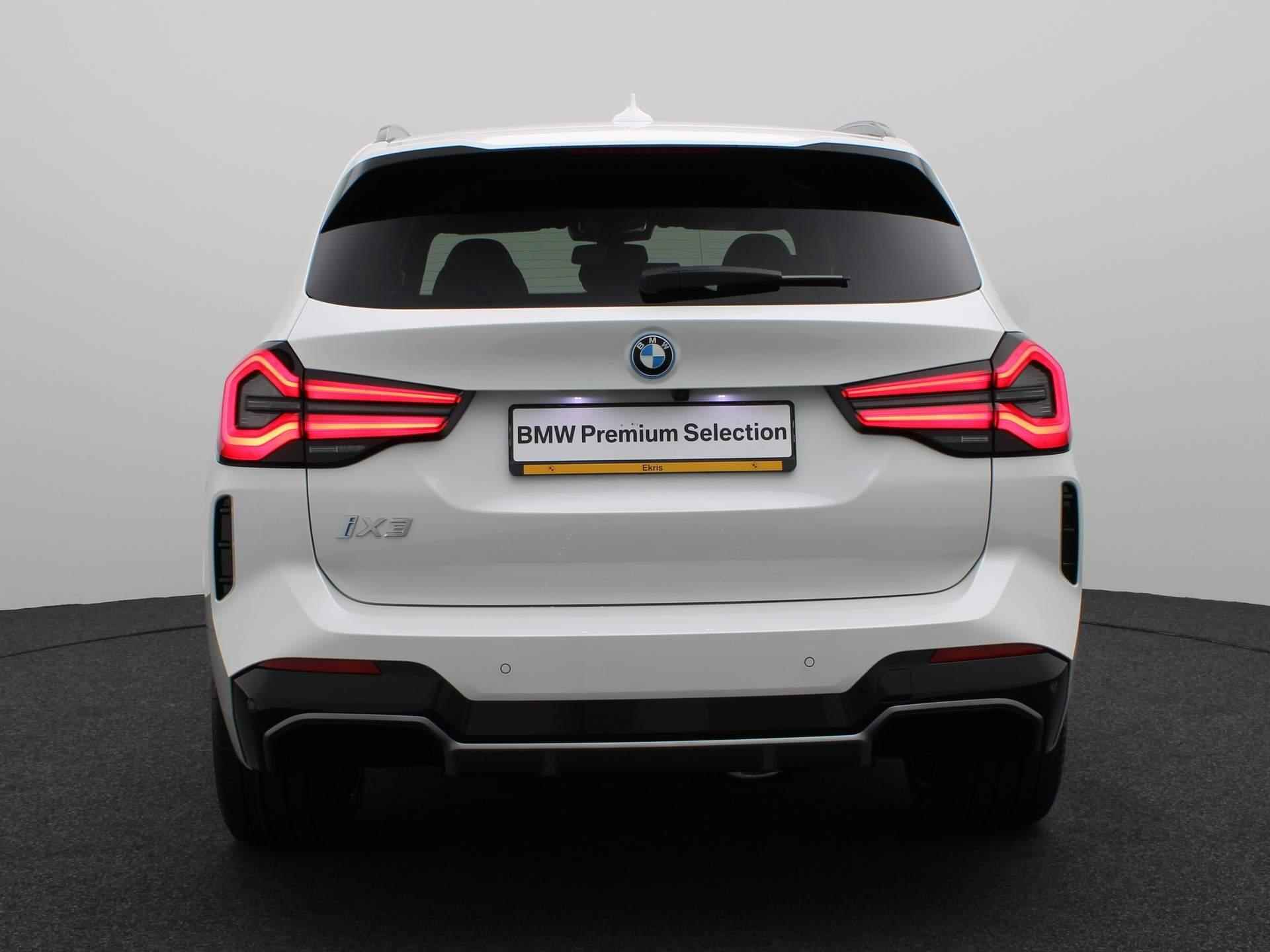 BMW iX3 High Executive | Parking Pack | Safety Pack | Shadow Line Pack | Stuurwielrand Verwarmd | Trekhaak | Panoramadak | Driving Assistant Professional | Head-Up Display | Harman Kardon | 20'' - 5/26