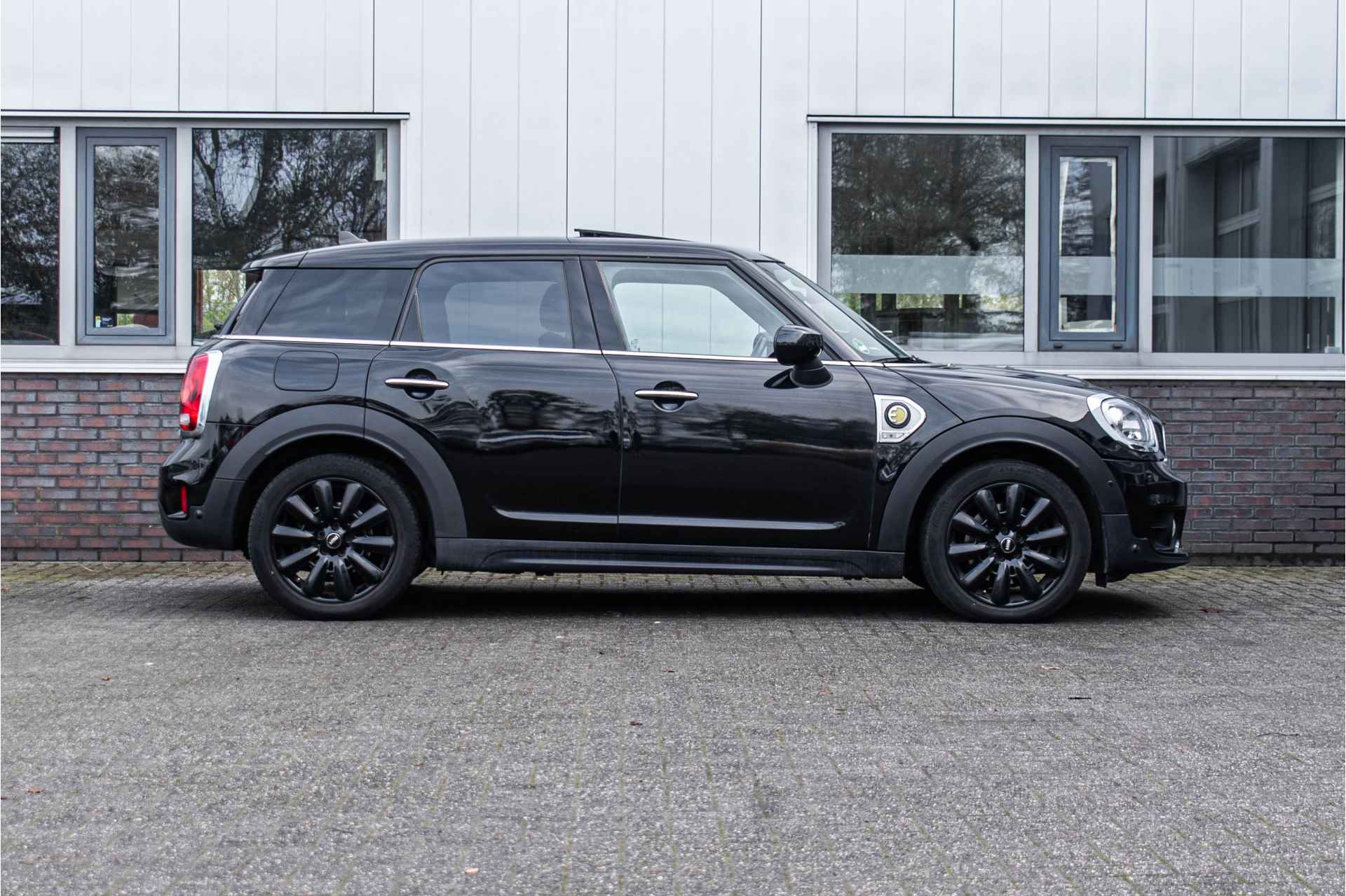 MINI Countryman 2.0 Cooper S E ALL4 - 10/27