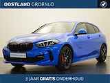 BMW 1-serie 118i M Sport (incl. 3 jaar gratis onderhoud) / Sportstoelen / Adaptieve LED / Active Cruise Control / Comfort Access / M Sportonderstel / Live Cockpit Professional