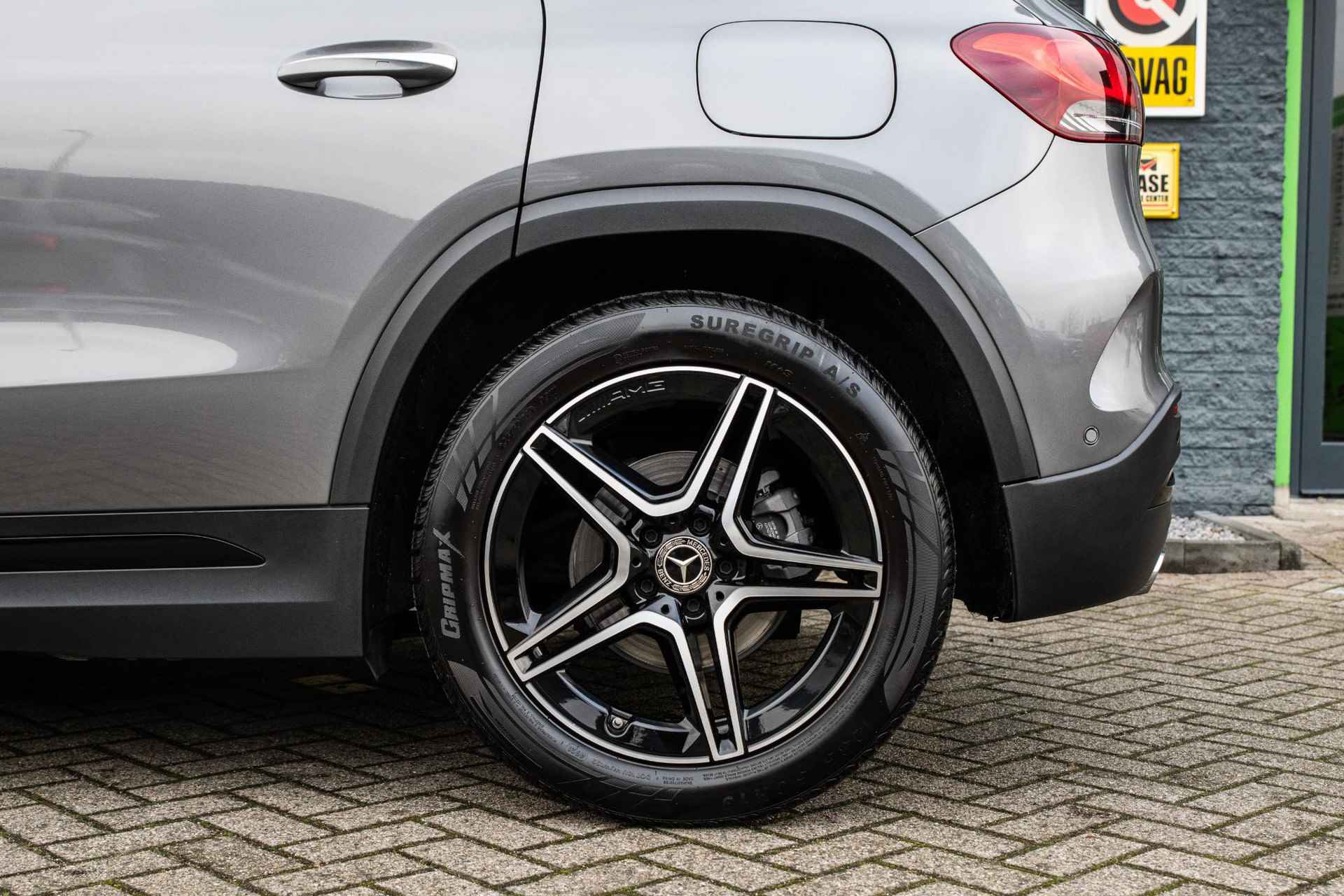 Mercedes-Benz GLA-klasse 200 Business Solution AMG / PANODAK / 1E EIG / NL AUTO - 17/53