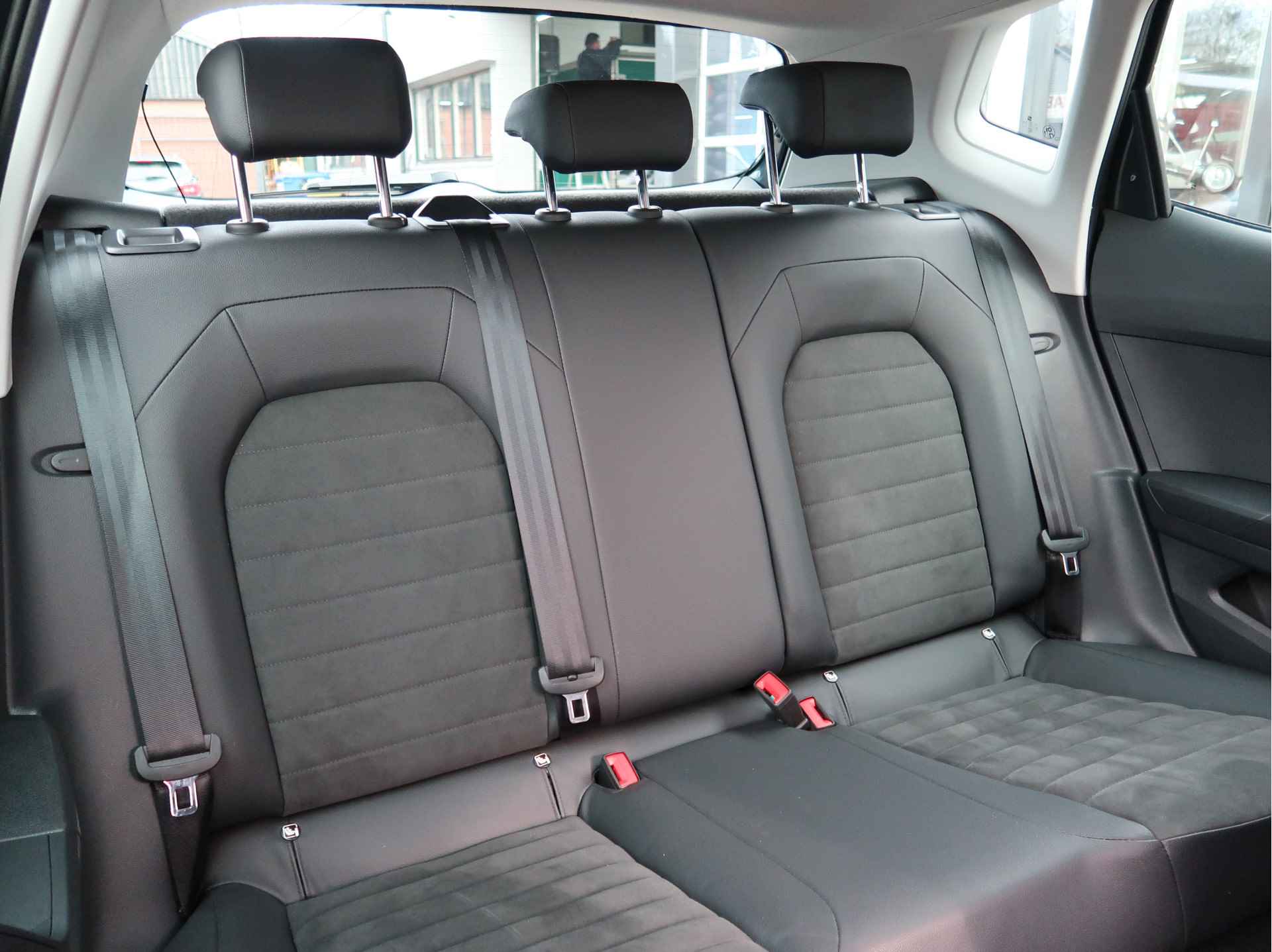 SEAT Arona 1.0 TSI Style | Leder-Alcantara | Virtual Cockpit | Led | Pdc | - 14/29