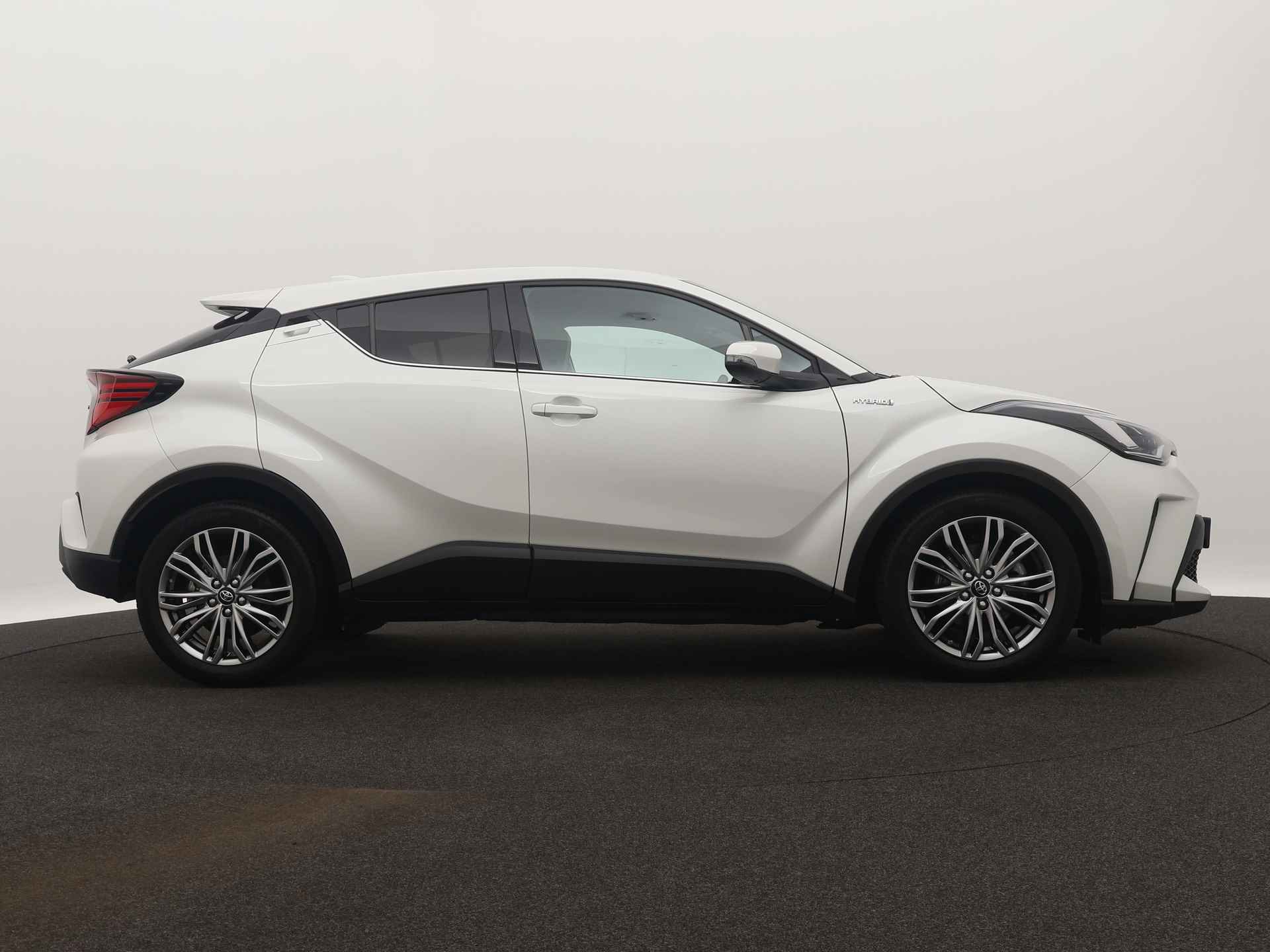 Toyota C-HR 1.8 Hybrid Executive Limited | Parkeercamera | Elek Verstelbare stoel | - 15/47