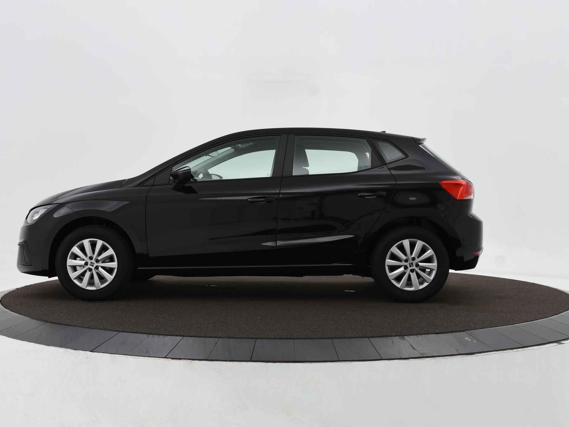 SEAT Ibiza 1.0 TSI 95PK Style | Apple Carplay | Lichtmetalen velgen | Parkeersensoren | Privatelease 369,- | 1000,- Euro extra inruilbonus!! - 10/14