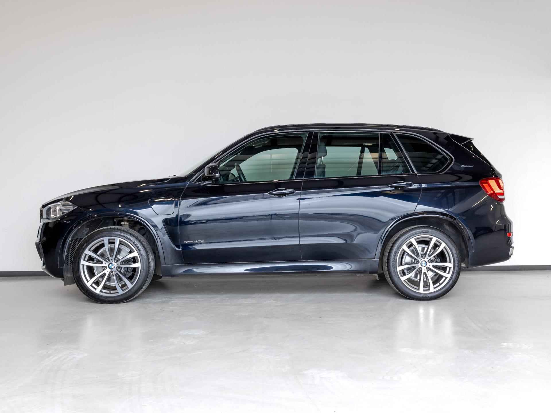 BMW X5 XDrive40e High Executive M Pakket / 368pk / Trekhaak / Leder / Head-up / Memory - 2/40