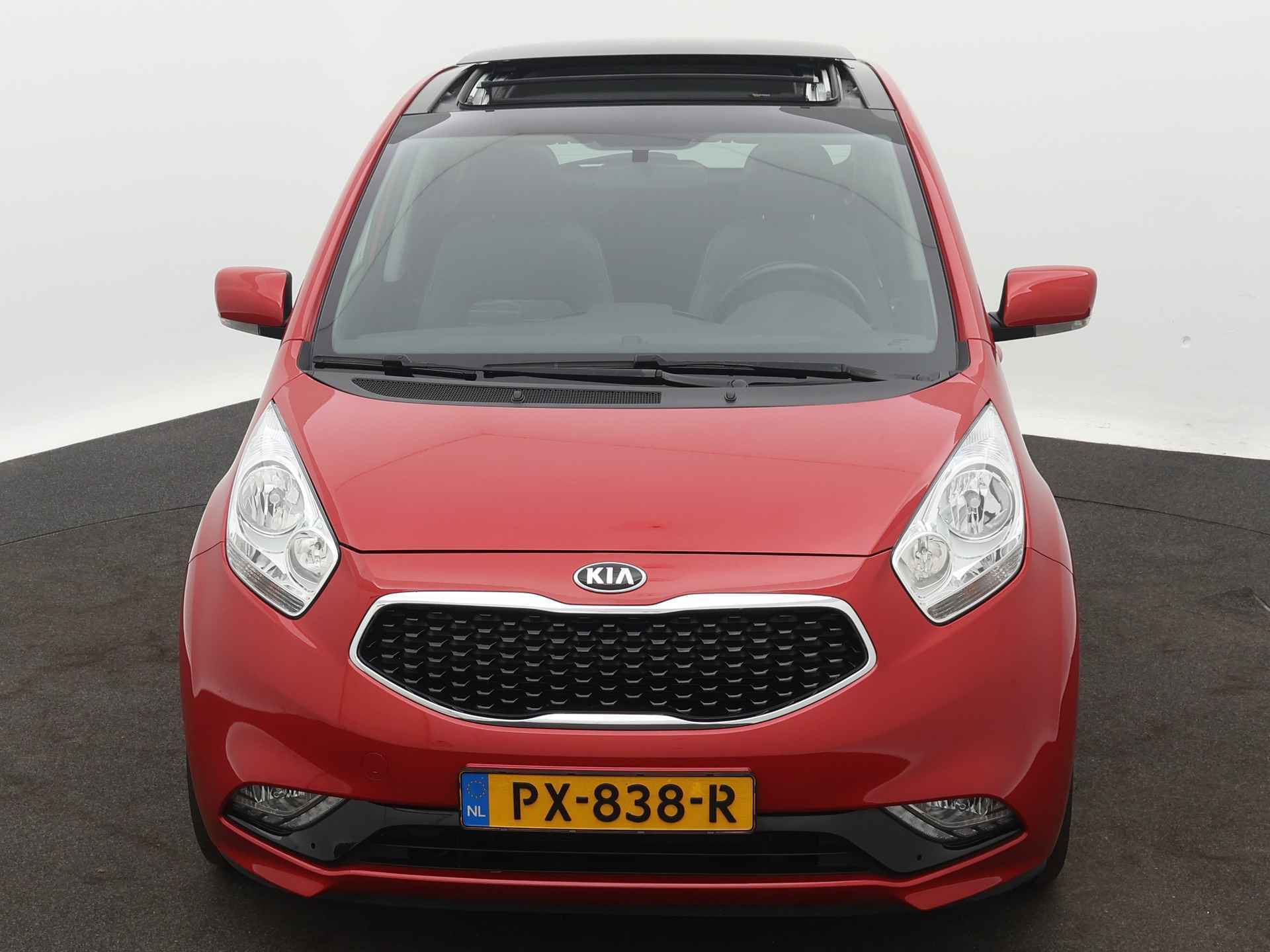 Kia Venga 1.4 CVVT Summer Edition | Panoramadak | Trekhaak | Navigatie | Climate Control | - 28/44