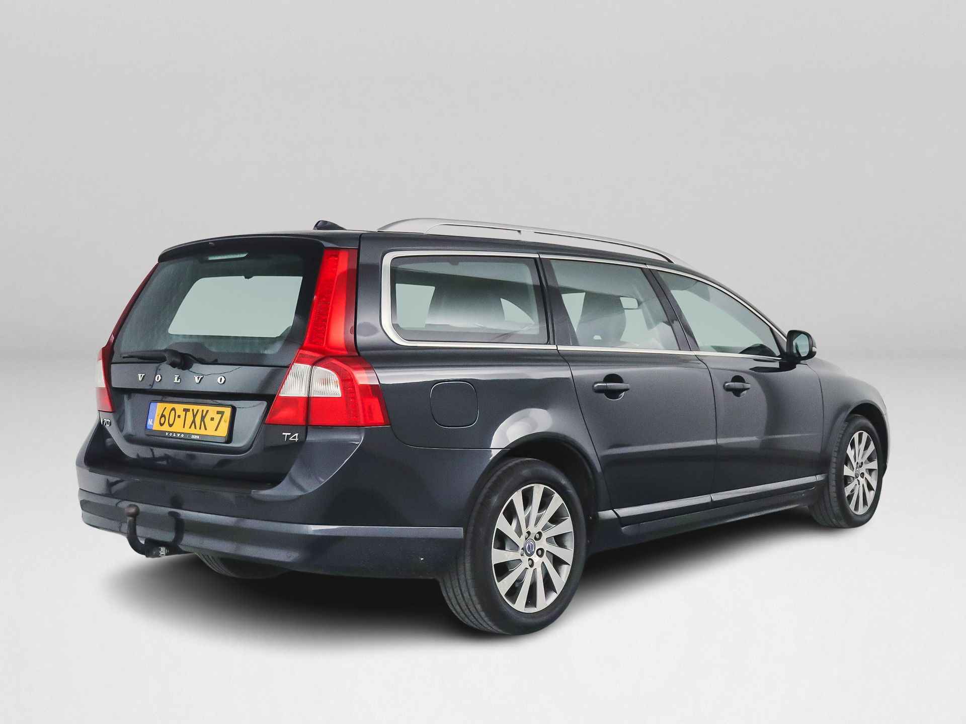 Volvo V70 T4 Limited Edition | Panoramadak | Stoelverwarming | Trekhaak - 3/33