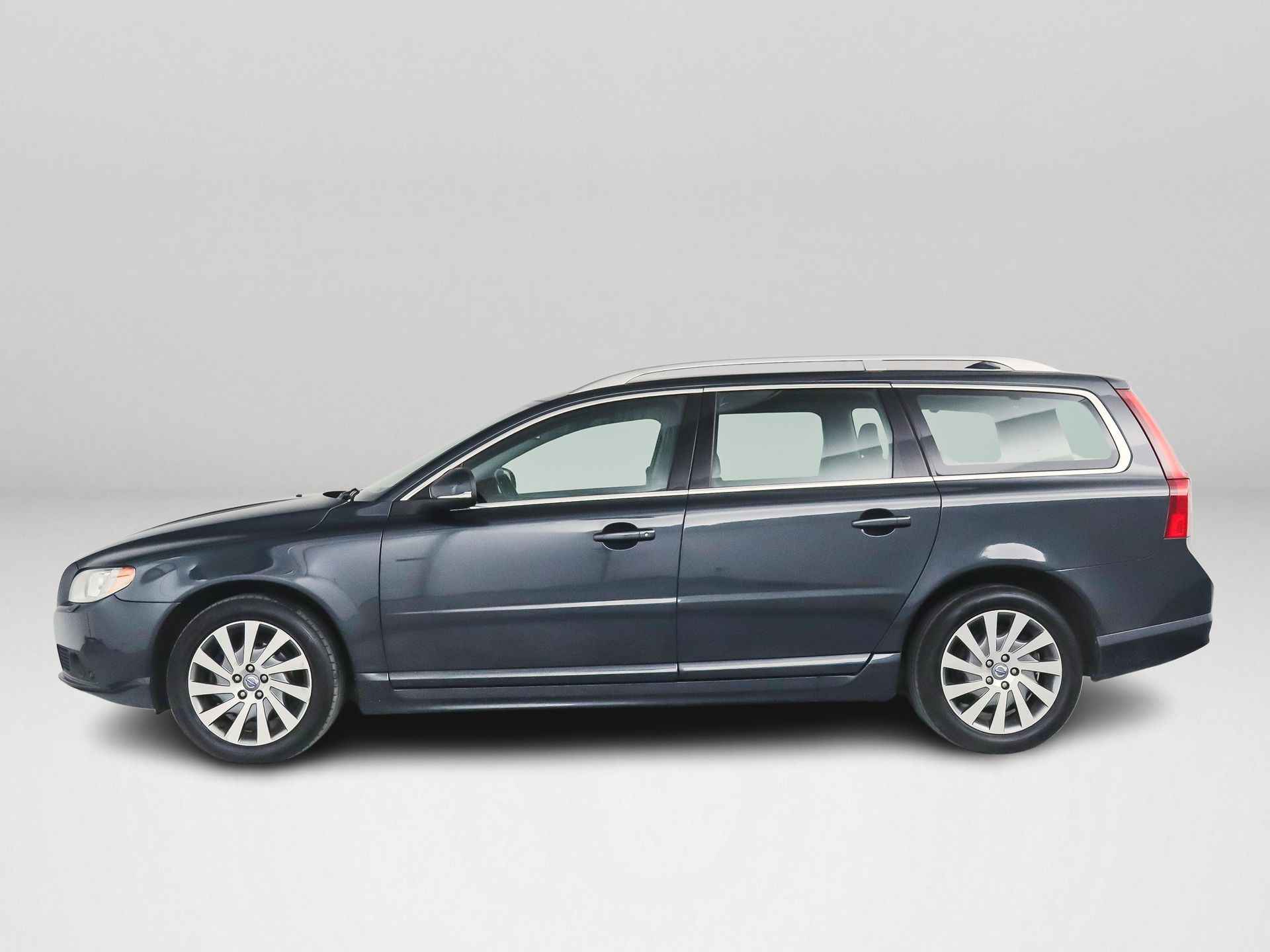 Volvo V70 T4 Limited Edition | Panoramadak | Stoelverwarming | Trekhaak - 5/33