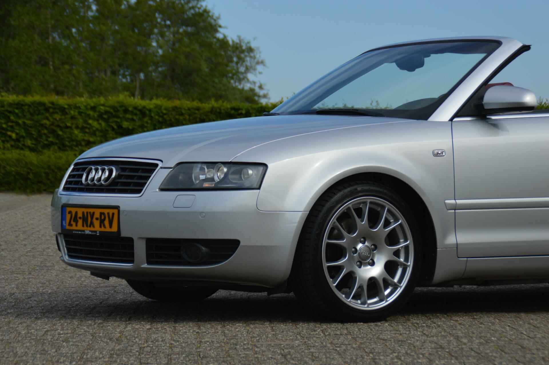 Audi A4 Cabriolet 2.4 V6 Pro Line automaat - 28/80