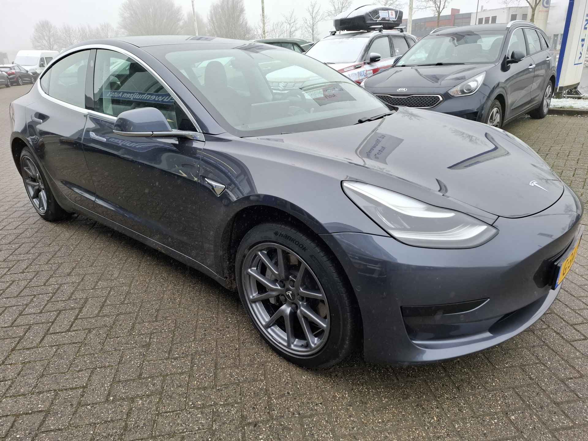 Tesla Model 3 Standard RWD Plus 60 kWh | panoramadak | spraakbediening | camera | climate control | info Jeroen van Erp - 6/28