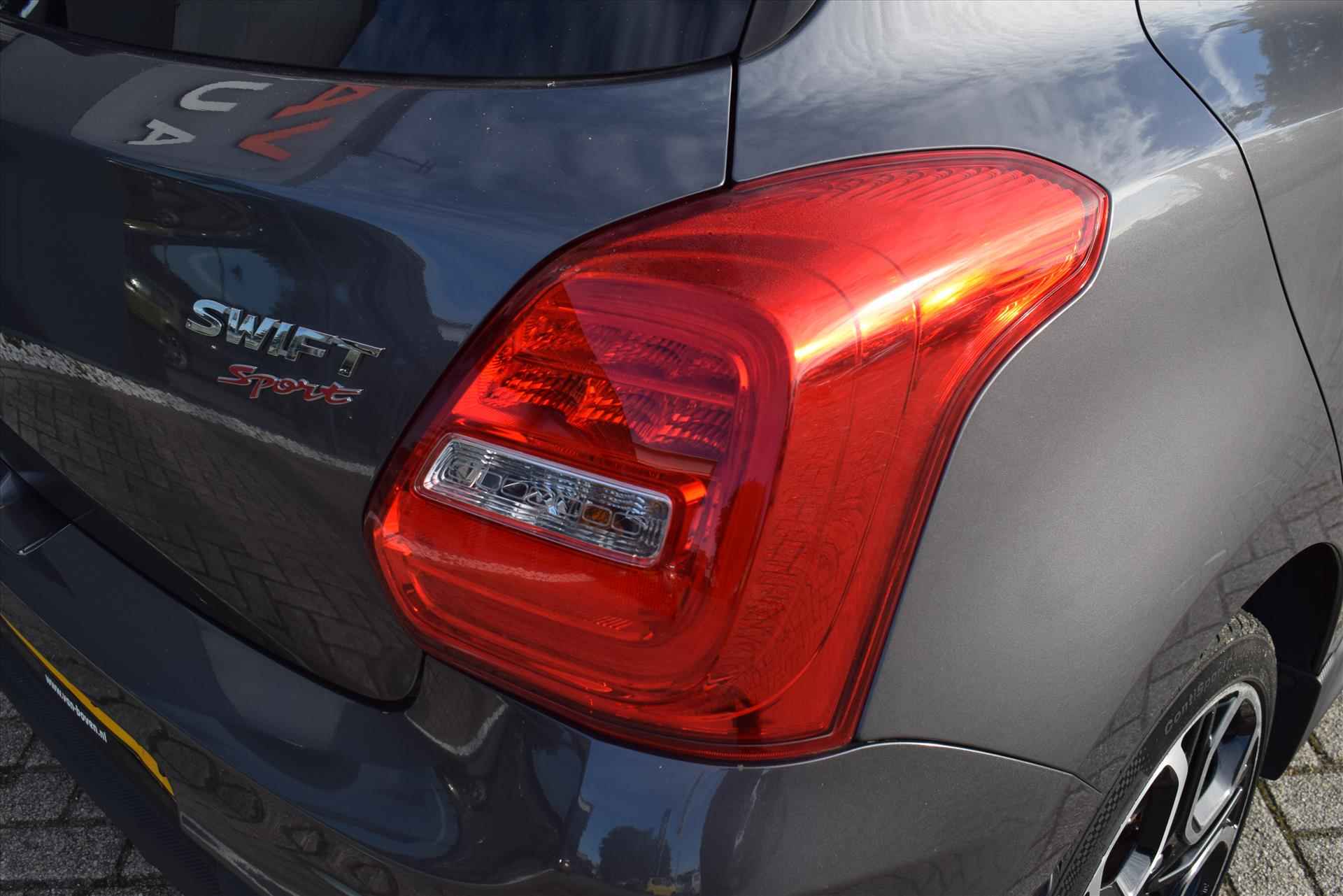 SUZUKI Swift 1.4 Boosterjet 140pk Sport - 18/31