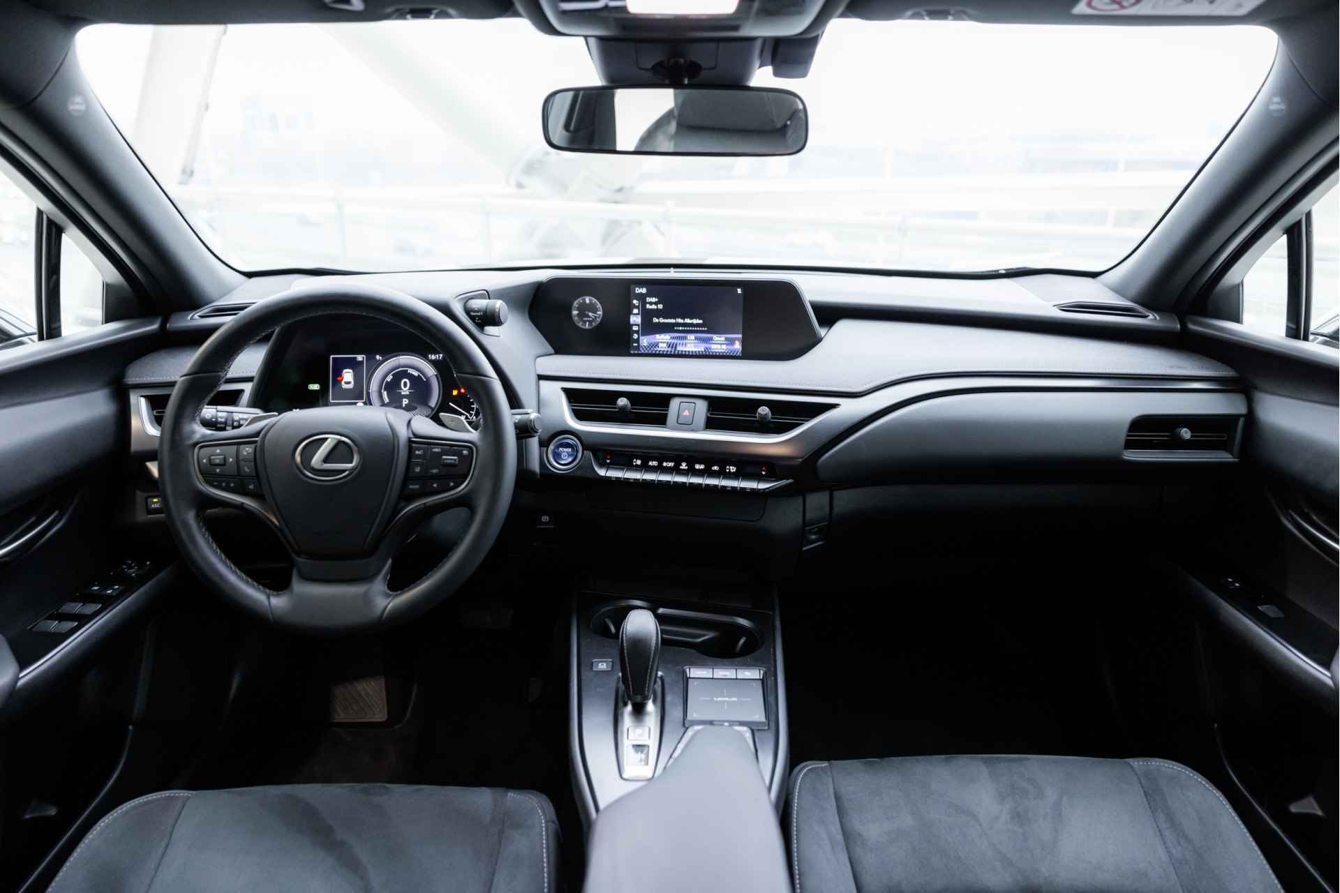 Lexus UX 300e Business 54 kWh | Carplay | Elektrische Stoelen | - 6/57