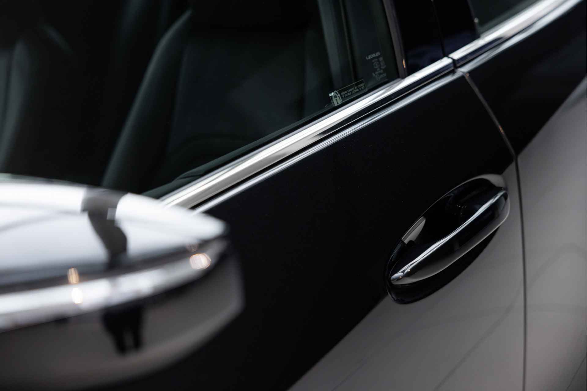 Lexus UX 300e Business 54 kWh | Carplay | Elektrische Stoelen | - 42/57