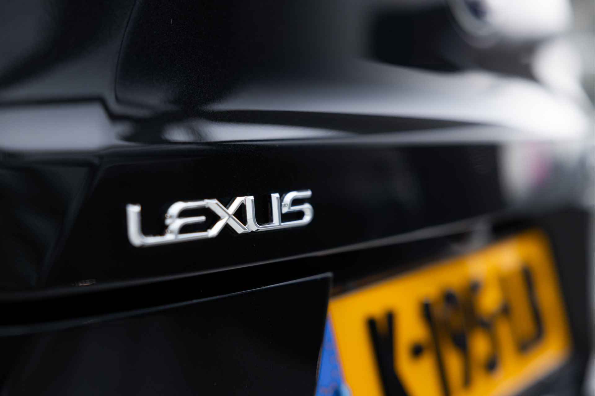 Lexus UX 300e Business 54 kWh | Carplay | Elektrische Stoelen | - 54/57