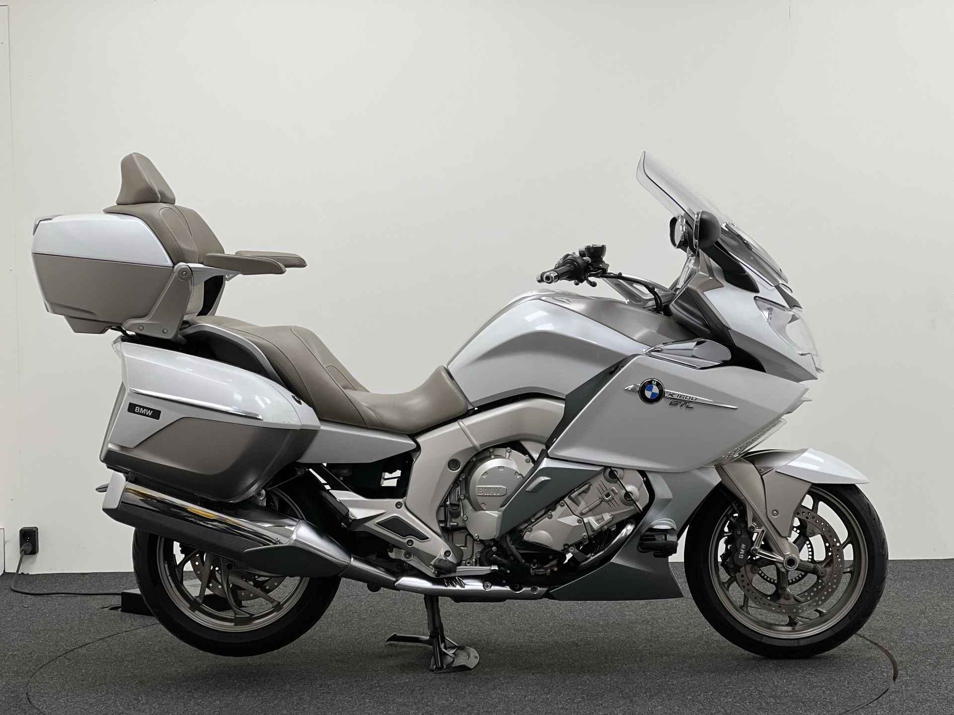 BMW K 1600 GTL Exclusive Special Full option - 2/16