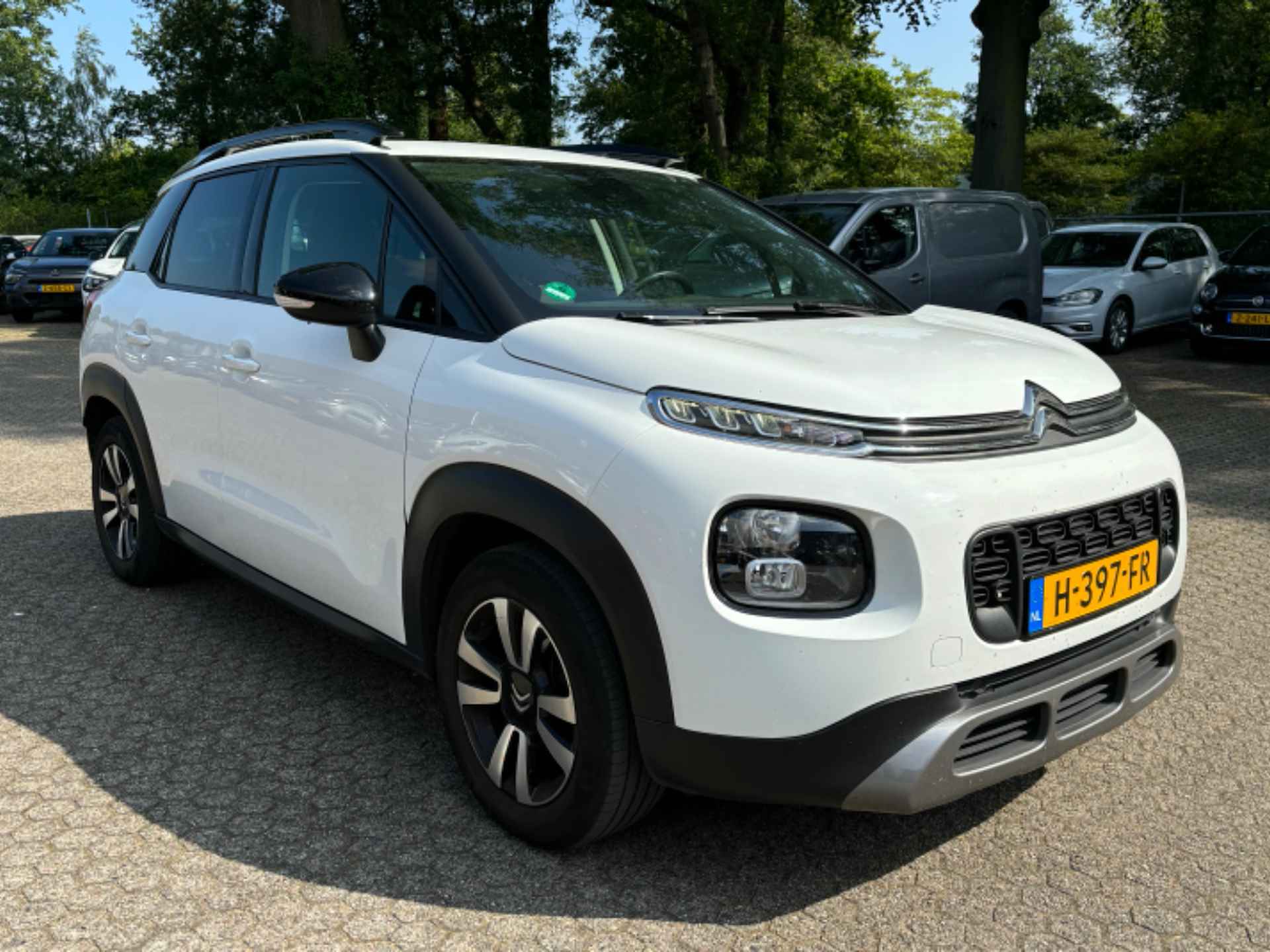 Citroen C3 Aircross 1.2 PureTech 110pk | Navigatie | Lederen bekleding | Trekhaak | Climate control | - 2/11