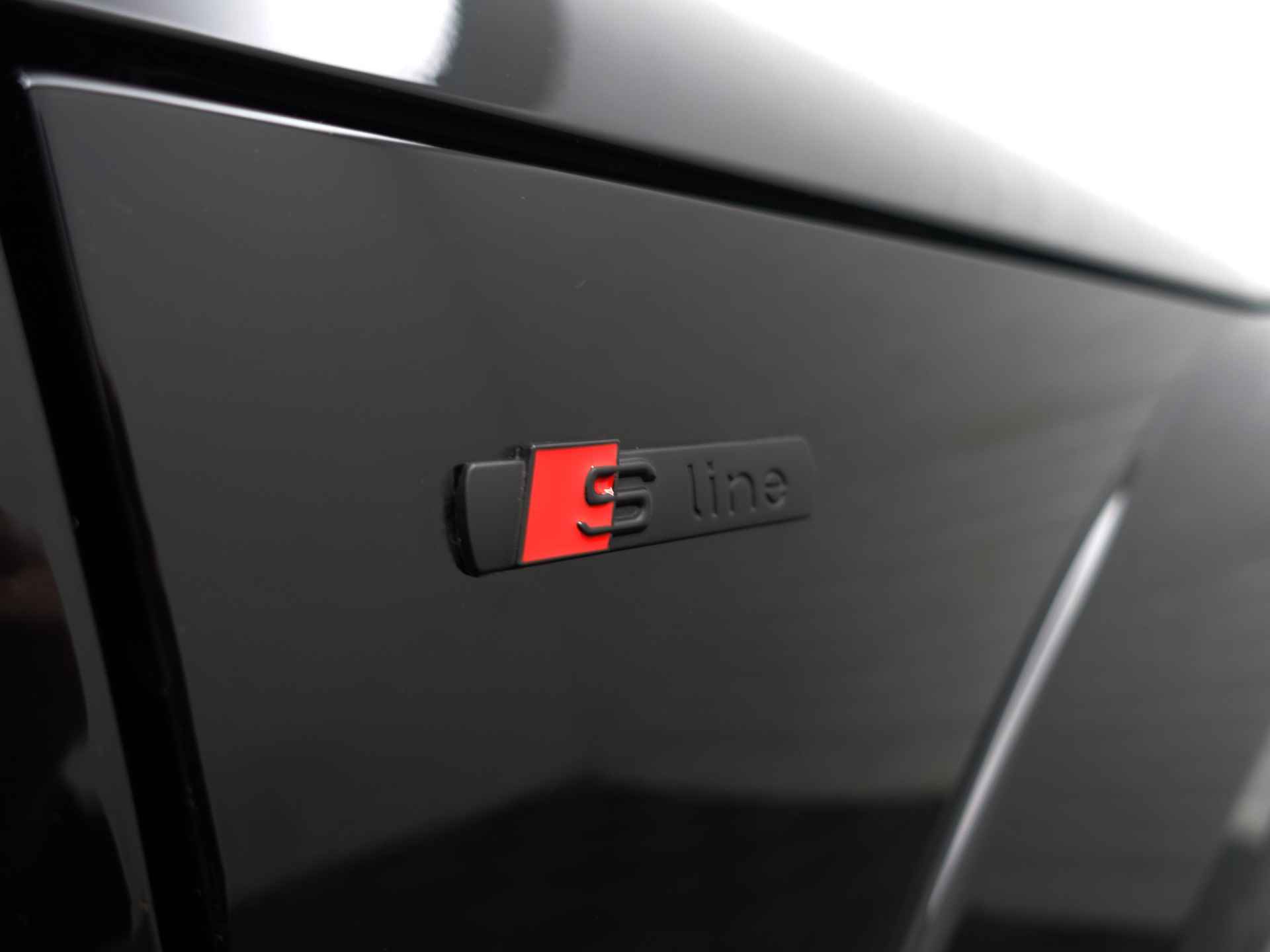 Audi TT Roadster 1.8 TFSI 180pk S Competition Black Optic Aut- Rs Interieur, Keyless, Xenon Led, Virtual Cockpit, Park Assist, Sportuitlaat - 38/42