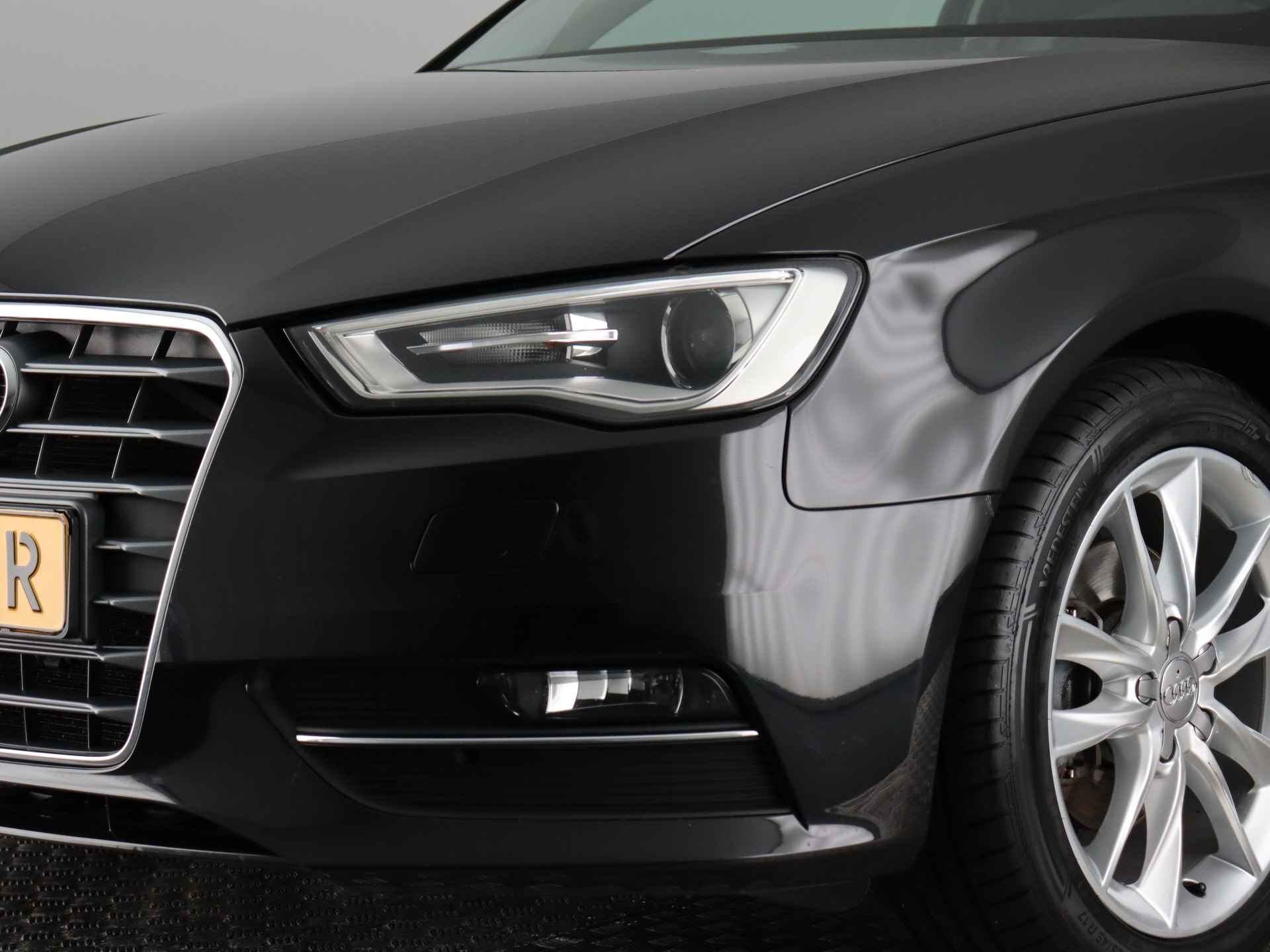 Audi A3 1.4 TFSI Attraction (Climate / Led / PDC / 17 Inch / Sportstoelen / Xenon) - 5/52