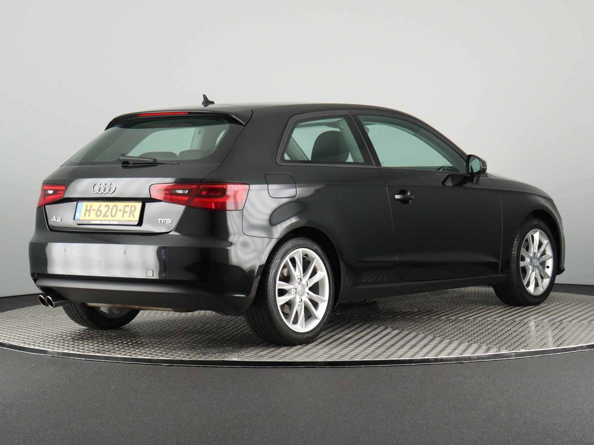 Audi A3 1.4 TFSI Attraction (Climate / Led / PDC / 17 Inch / Sportstoelen / Xenon) - 49/52