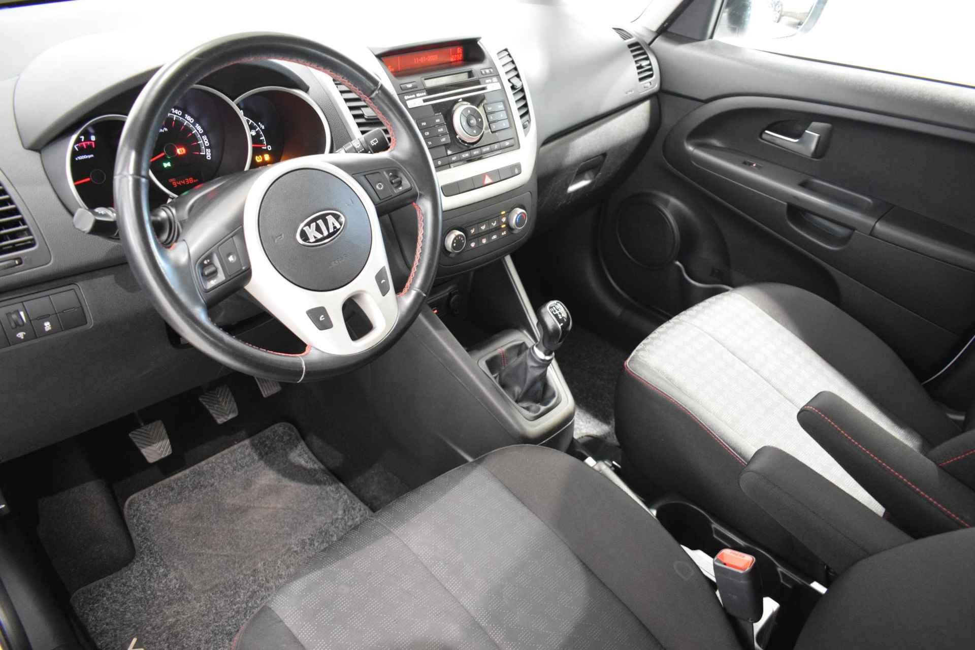 Kia Venga 1.4 CVVT ComfortLine | Airco | USB-aansluiting voor | Elektrische ramen voor | Elektrische zijspiegels | Bluetooth | Armsteun | - 15/43