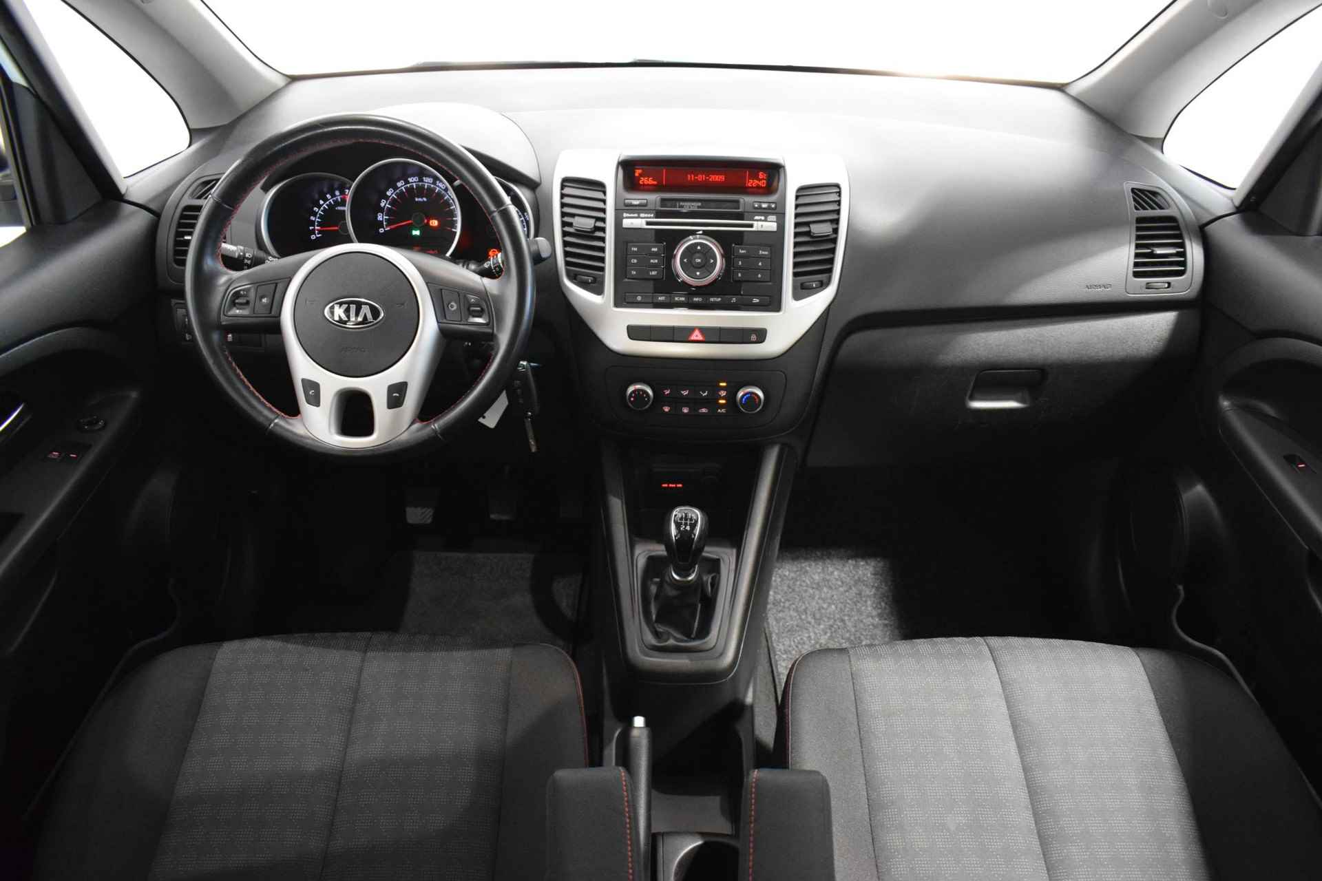 Kia Venga 1.4 CVVT ComfortLine | Airco | USB-aansluiting voor | Elektrische ramen voor | Elektrische zijspiegels | Bluetooth | Armsteun | - 23/43