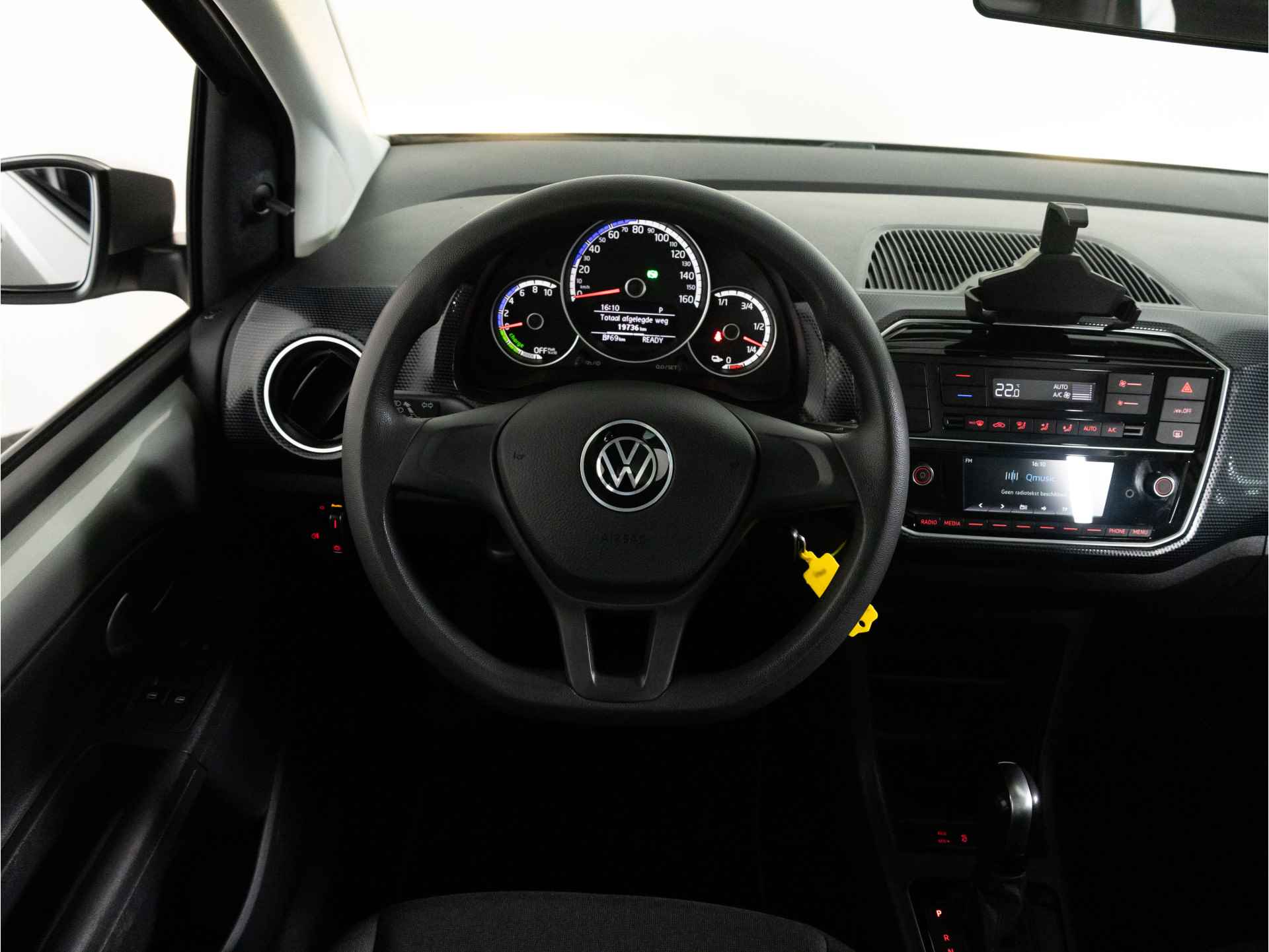 Volkswagen e-Up! e-up! | € 2.000 SUBSIDIE mogelijk | 260 KM WLTP | Climate contr. | Snelladen functie | - 26/28