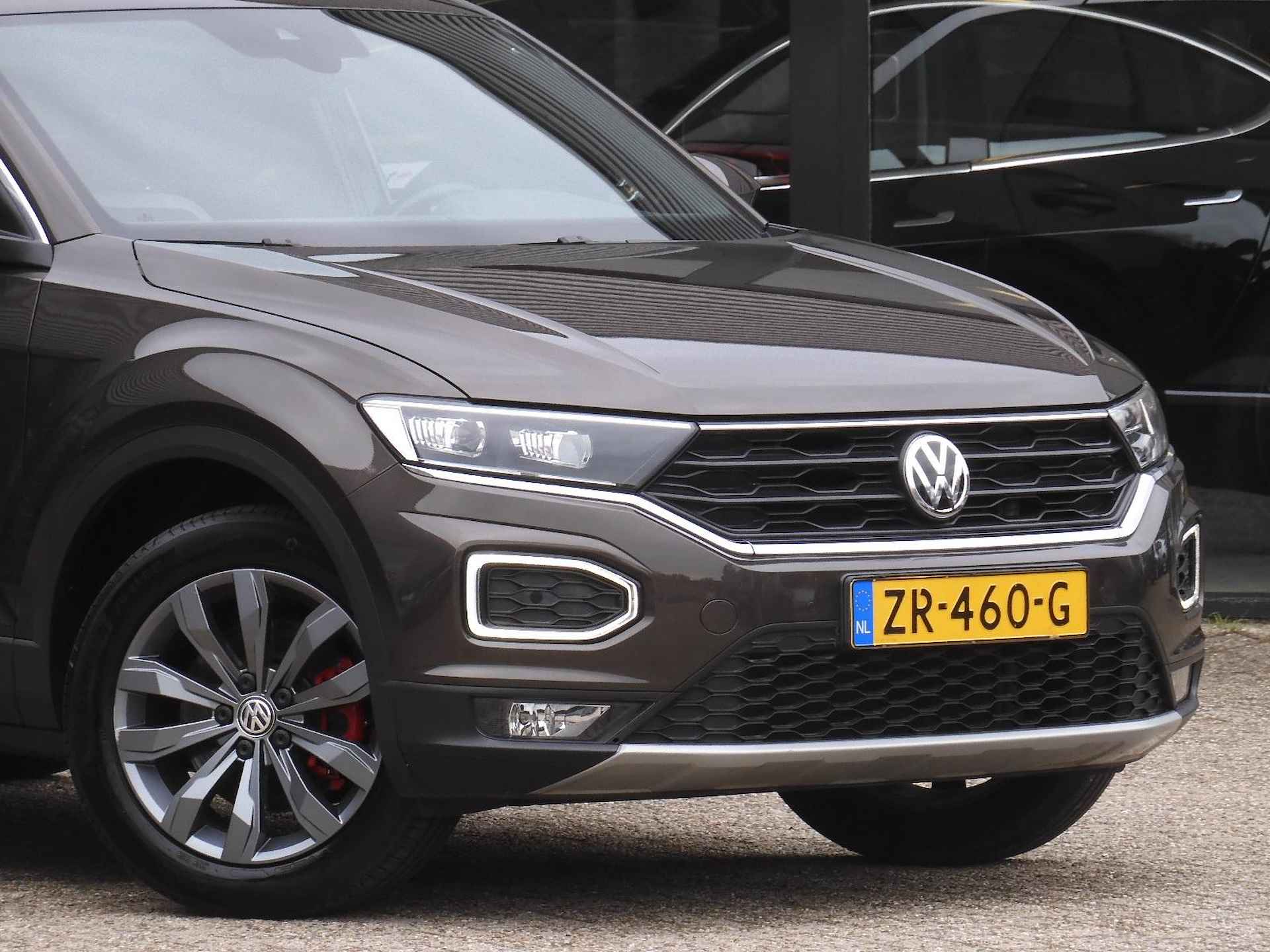 Volkswagen T-Roc 1.5TSi SPORT/ PANORAMADAK/ CAMERA/ BEATS/ TREKHAAK - 26/36