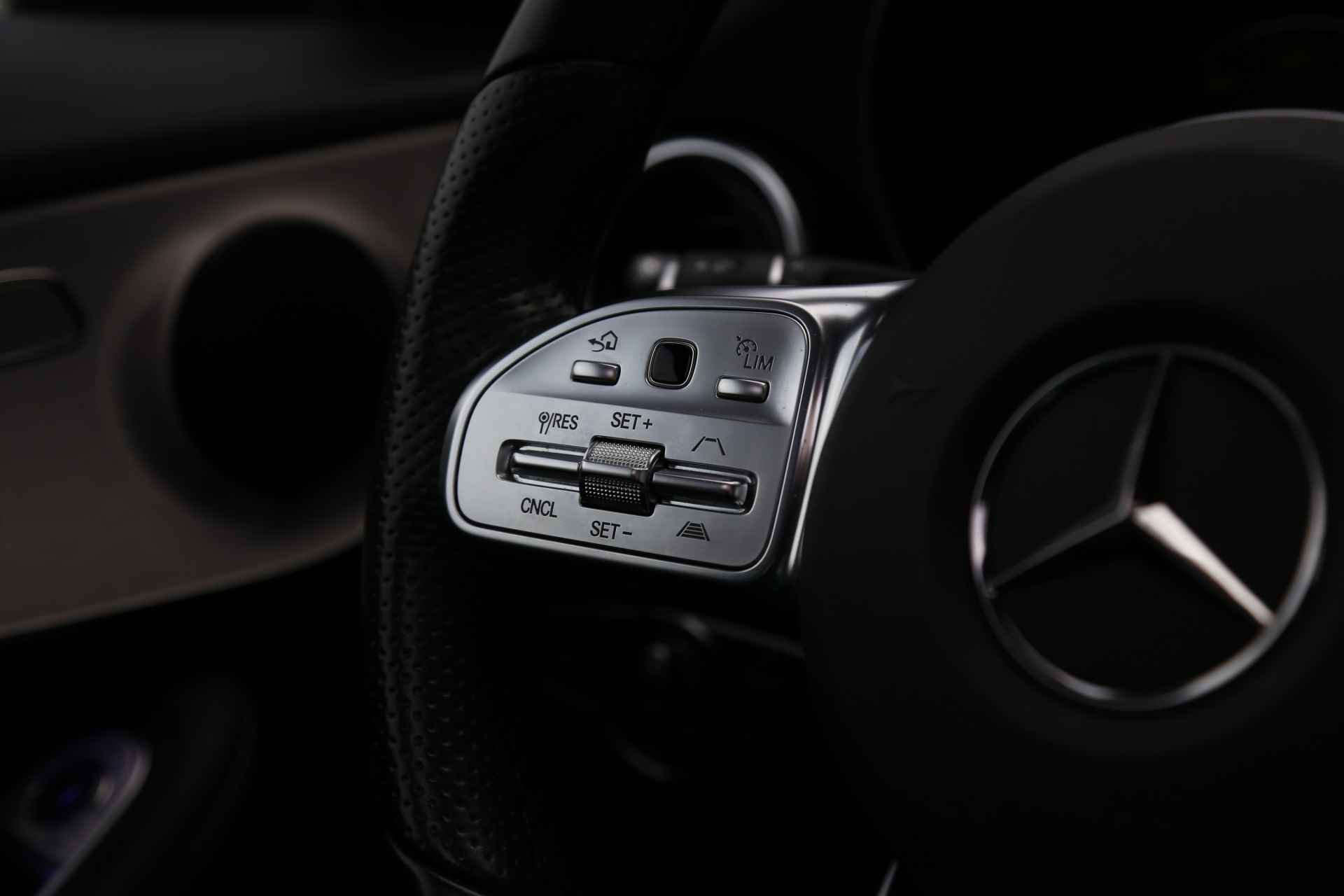 Mercedes-Benz C-Klasse Coupé 180 AMG 9-G Aut.*Perfect MB Onderh.*1ste Eig!*Pano/Sfeerverl./Virtual Cockpit/Diamond grille/LED Koplampen/ACC/Apple Carpl - 36/62