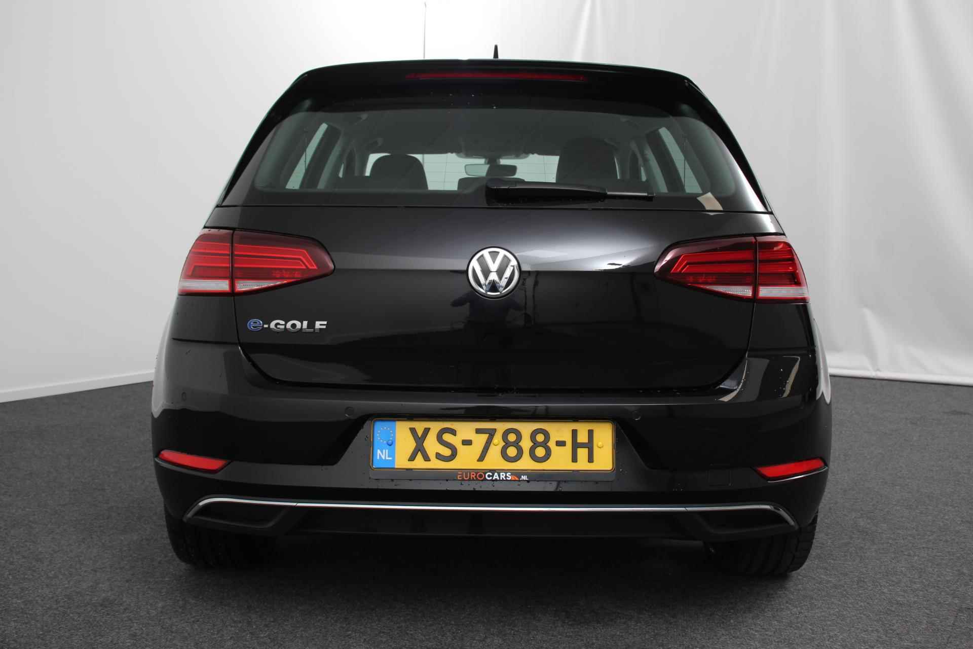 Volkswagen e-Golf € 2000,- subsidie voor particulier mogelijk! | Navigatie | Climate Control | Cruise Control | Lichtmetalen velgen 17" | Parkeer Sensoren V+A | - 28/34