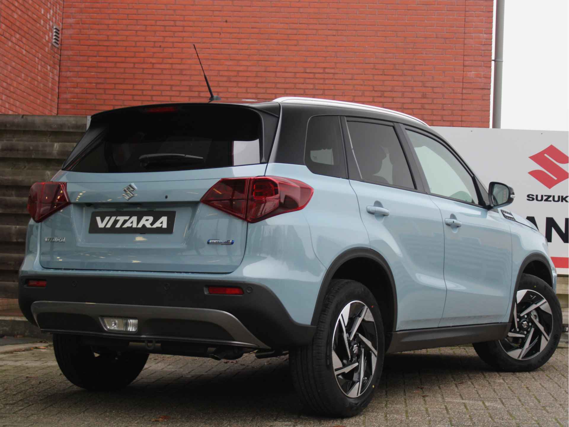 Suzuki Vitara 1.5 Hybrid Style Automaat Leder/Alcantara Bekleding. Adaptieve Cruise en Climate Control - 14/36