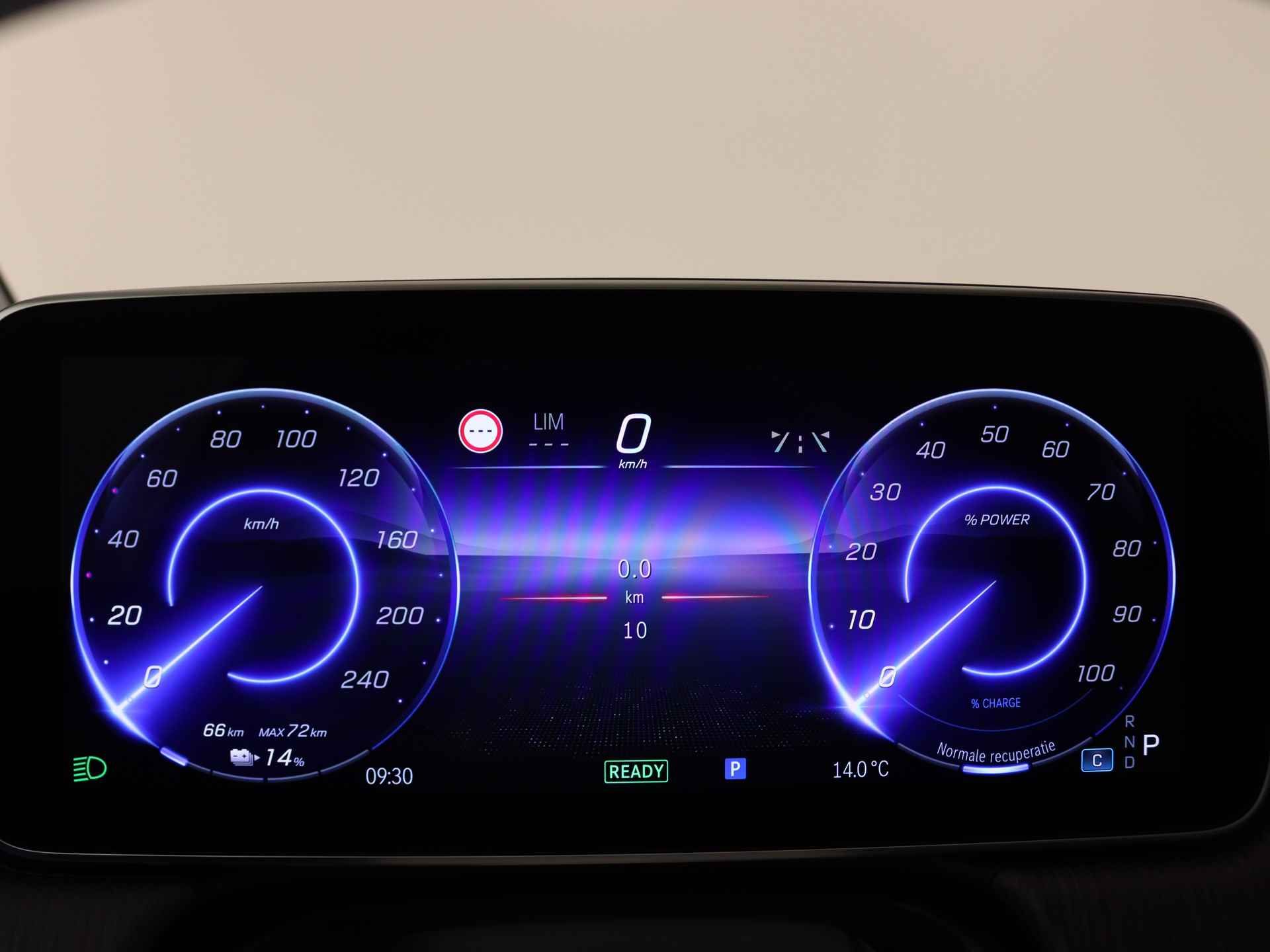 Mercedes-Benz EQE 350 AMG Line | Premium Plus Pack | Nightpakket | Luchtvering | ENERGIZING-pakket plus | Akoestisch comfortpakket | Rijassistentiepakket plus | Burmester® 3D-Surround sound system | - 6/38