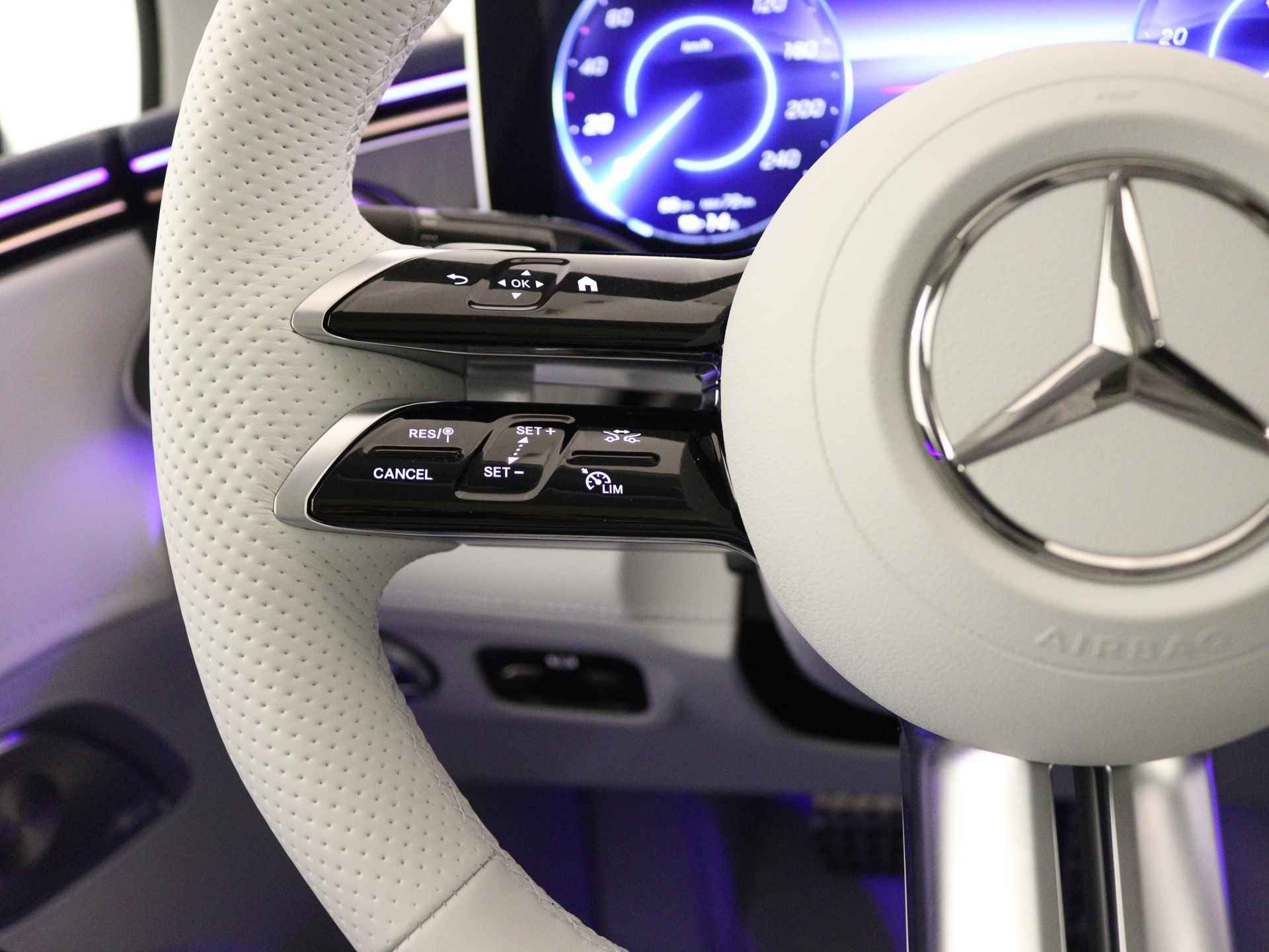 Mercedes-Benz EQE 350 AMG Line | Premium Plus Pack | Nightpakket | Luchtvering | ENERGIZING-pakket plus | Akoestisch comfortpakket | Rijassistentiepakket plus | Burmester® 3D-Surround sound system | - 18/38