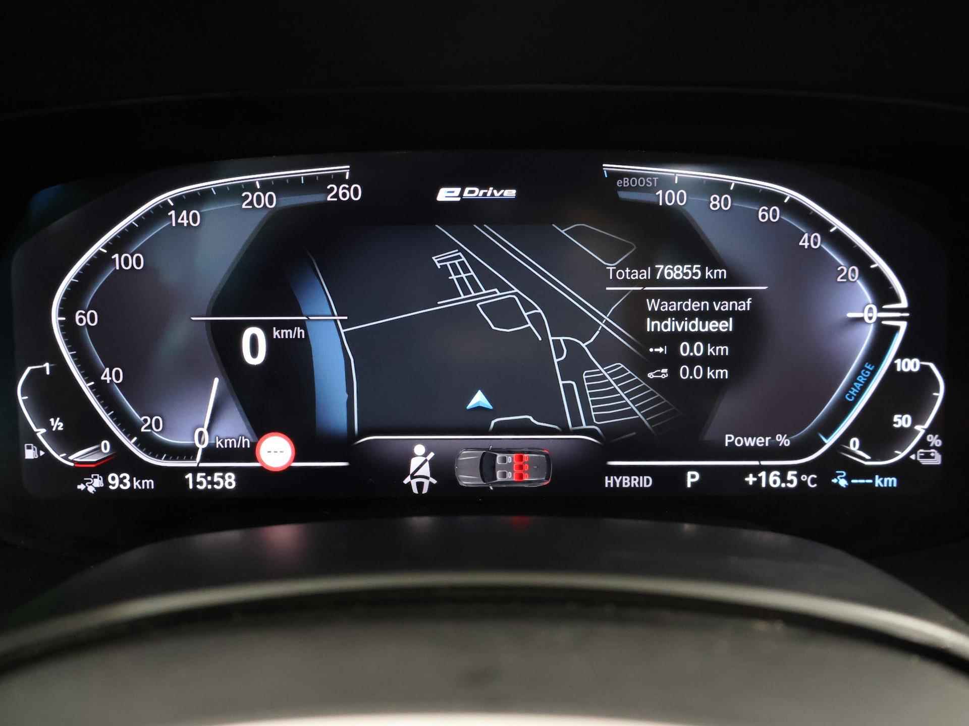 BMW X5 xDrive45e High Executive M-Sport | Sky Lounge Panormadak | Trekhaak | Laser Licht | Luchtvering | Stoel&Stuurverwarming | Navigatie | Parkeercamera 360° | Rijassistent-Systeem | Shadowline | 22" Lichtmetaal | - 13/63
