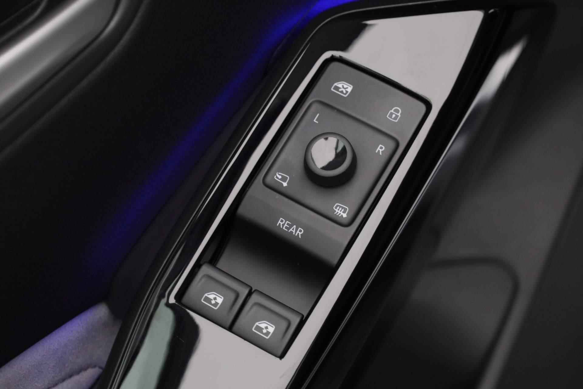 Volkswagen ID.3 Pro S 77 kWh 204PK | IQ Light | Stuur-/stoelverwarming | Keyless | ACC - 21/41