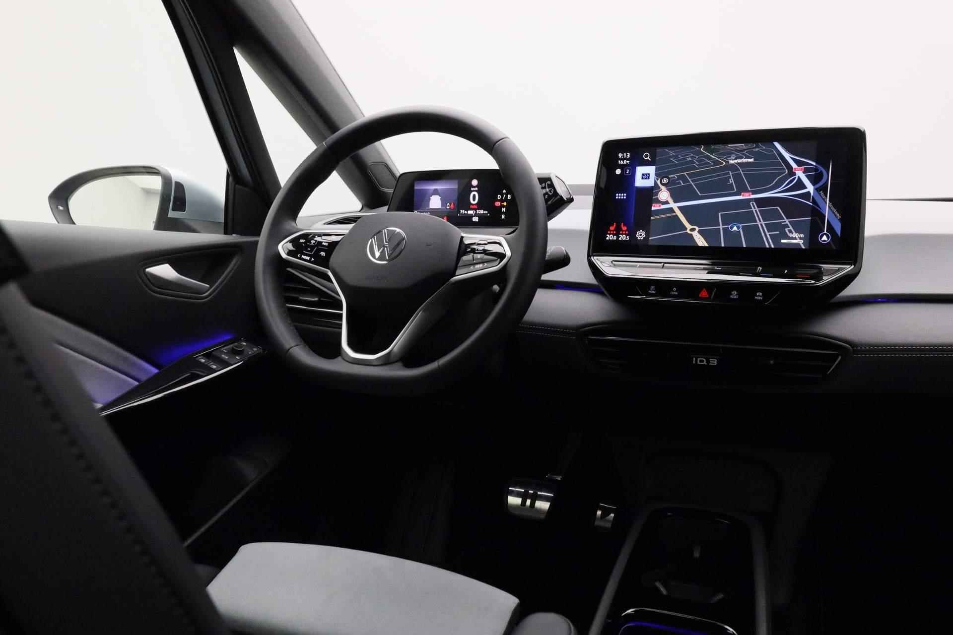 Volkswagen ID.3 Pro S 77 kWh 204PK | IQ Light | Stuur-/stoelverwarming | Keyless | ACC - 24/41