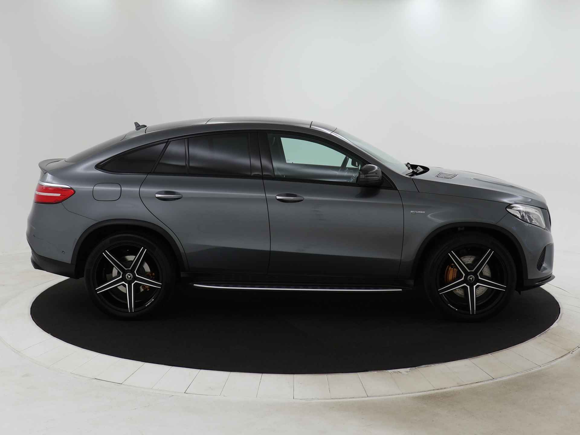 Mercedes-Benz GLE AMG 43 4MATIC Coupe Limited | 22 inch. 5 spaaks AMG velgen | Panoramadak | Navigatie | - 4/47