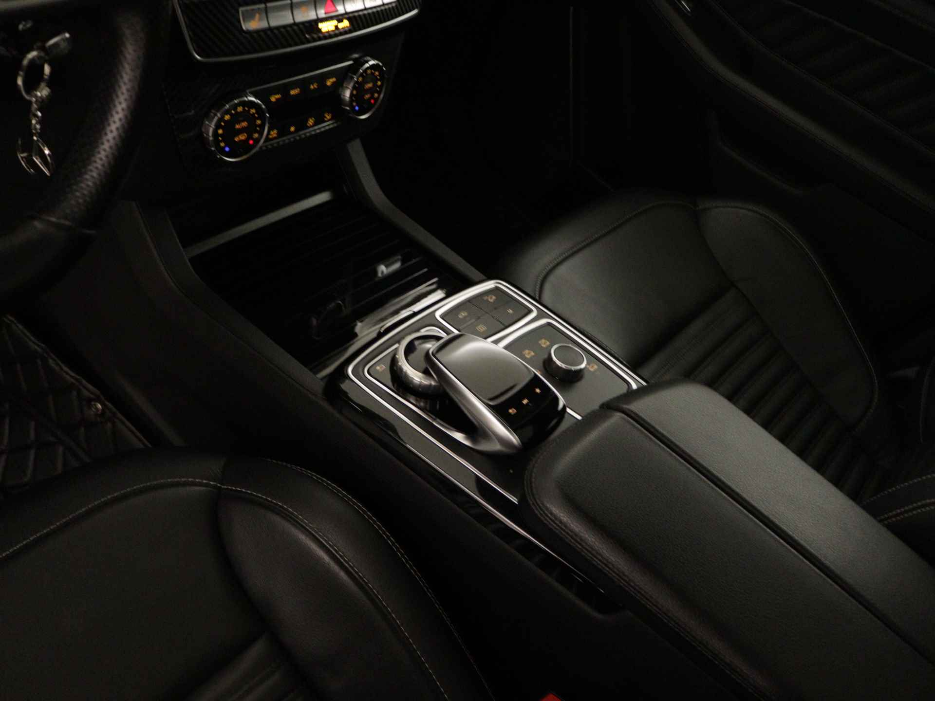 Mercedes-Benz GLE AMG 43 4MATIC Limited | 22 inch. 5 spaaks AMG velgen | Panoramadak | Navigatie | - 14/47