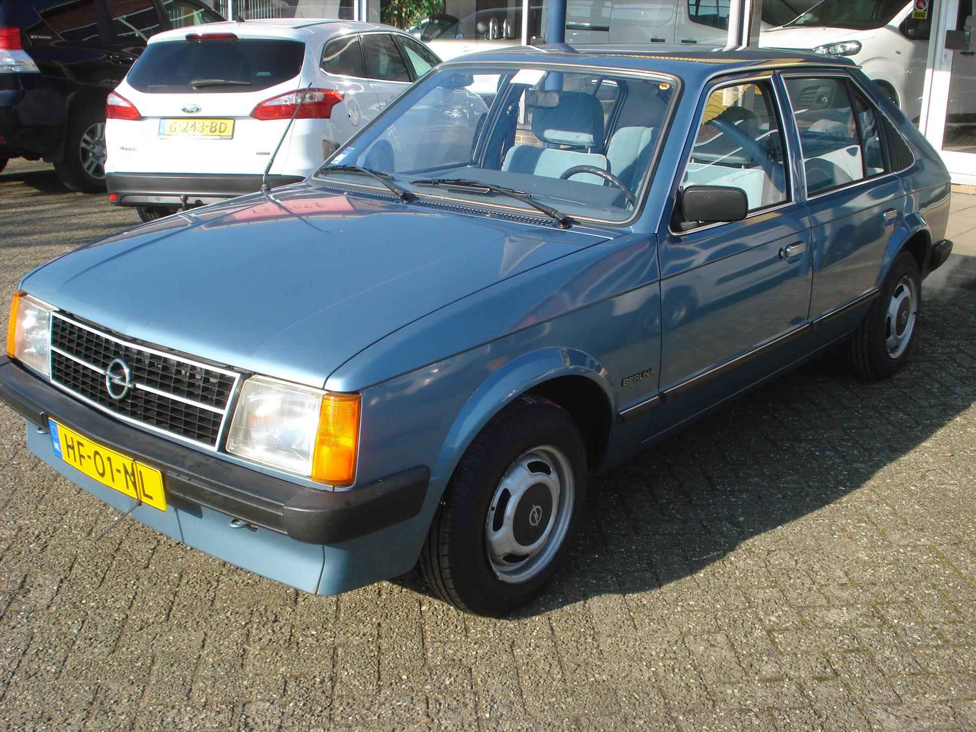 Opel Kadett 1.3 N    AUTOMAAT,APK 18-02-2027 - 3/17