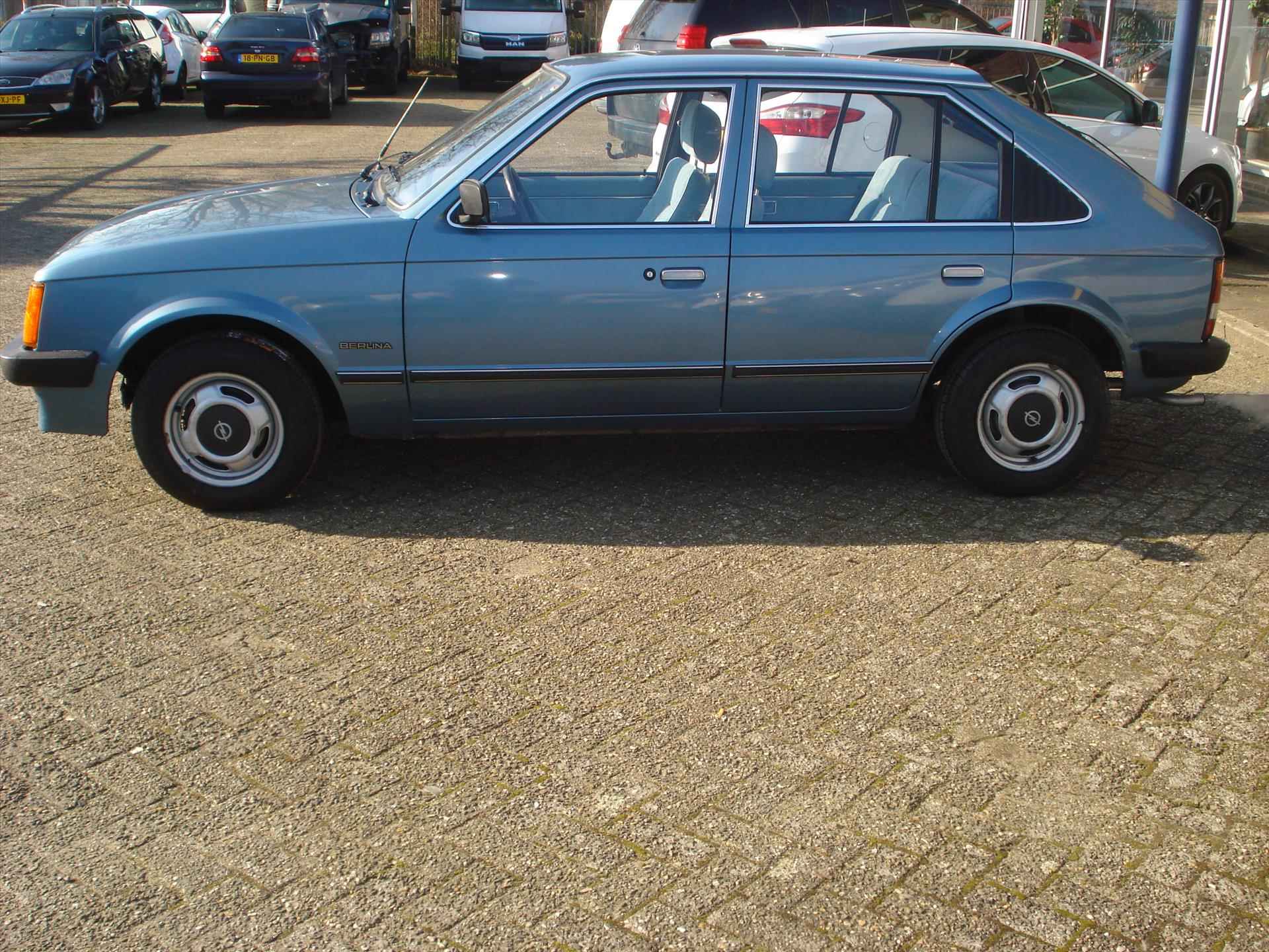 Opel Kadett 1.3 N    AUTOMAAT,APK 18-02-2027 - 4/17