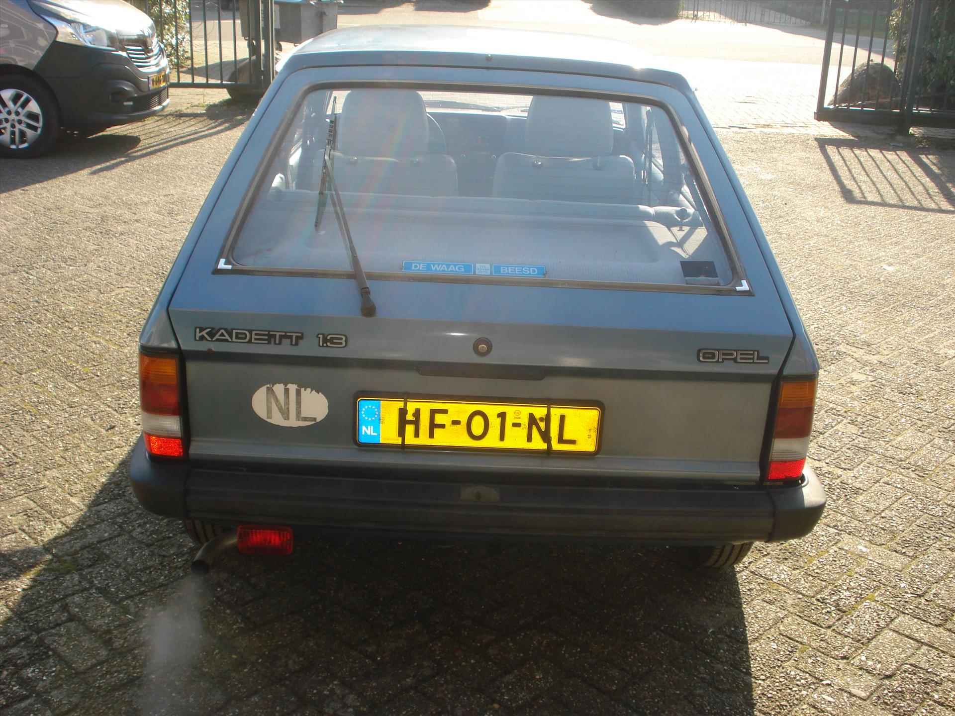 Opel Kadett 1.3 N    AUTOMAAT,APK 18-02-2027 - 7/17