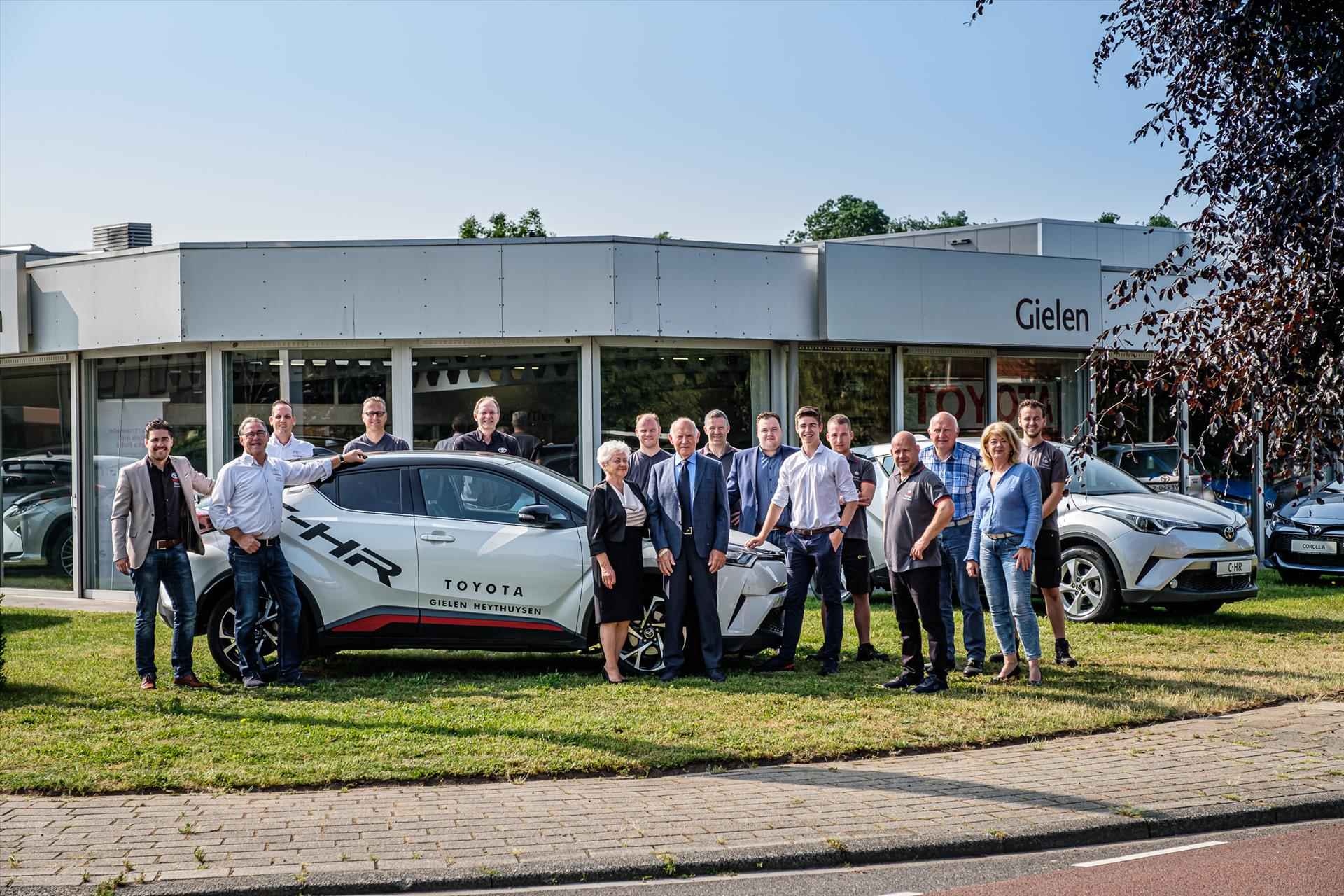 Toyota C-Hr 1.8 Hybrid Style | Trekhaak, Navigatie, Stoel + Stuurverwarming, Dodehoekherkenning, Parkeersensoren, Keyless - 26/37