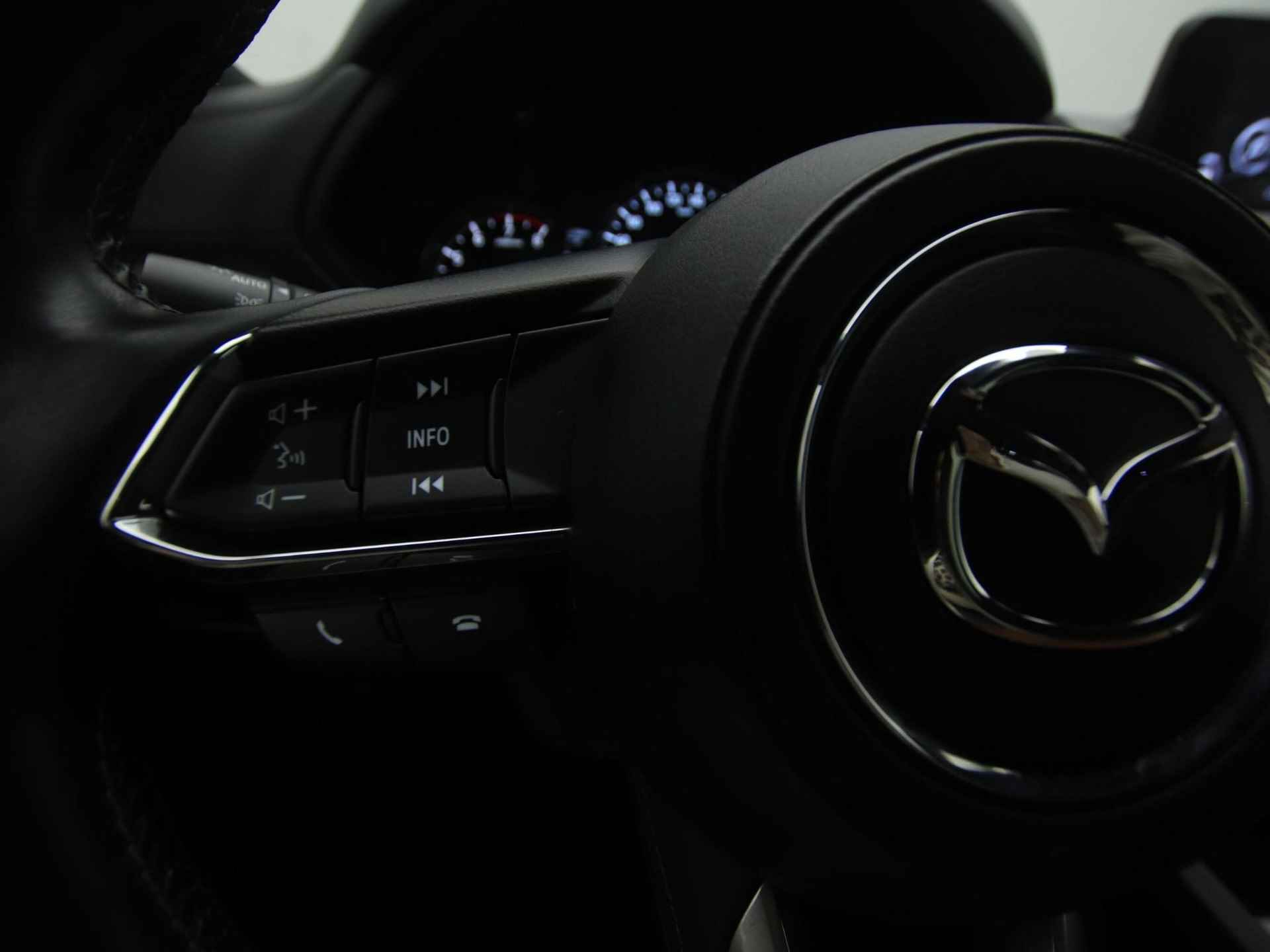 Mazda CX-5 2.0 SkyActiv-G Signature automaat met afneembare trekhaak : dealer onderhouden - 27/51