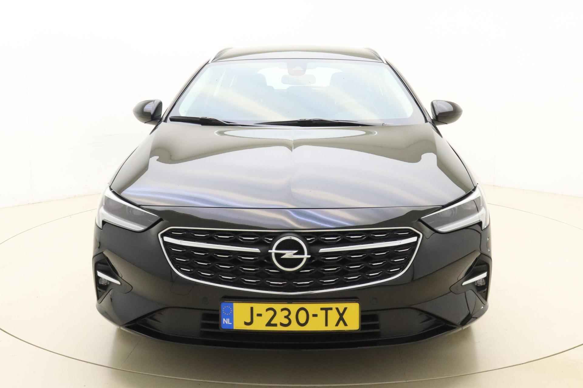 Opel Insignia Sports Tourer 1.5 CDTI Business Elegance | Navigatie systeem | Apple carplay- Android auto | AGR comfort stoelen | Trekhaak | Camera achter | Climate control | Winterpakket | Verwarmd voorruit | - 6/39