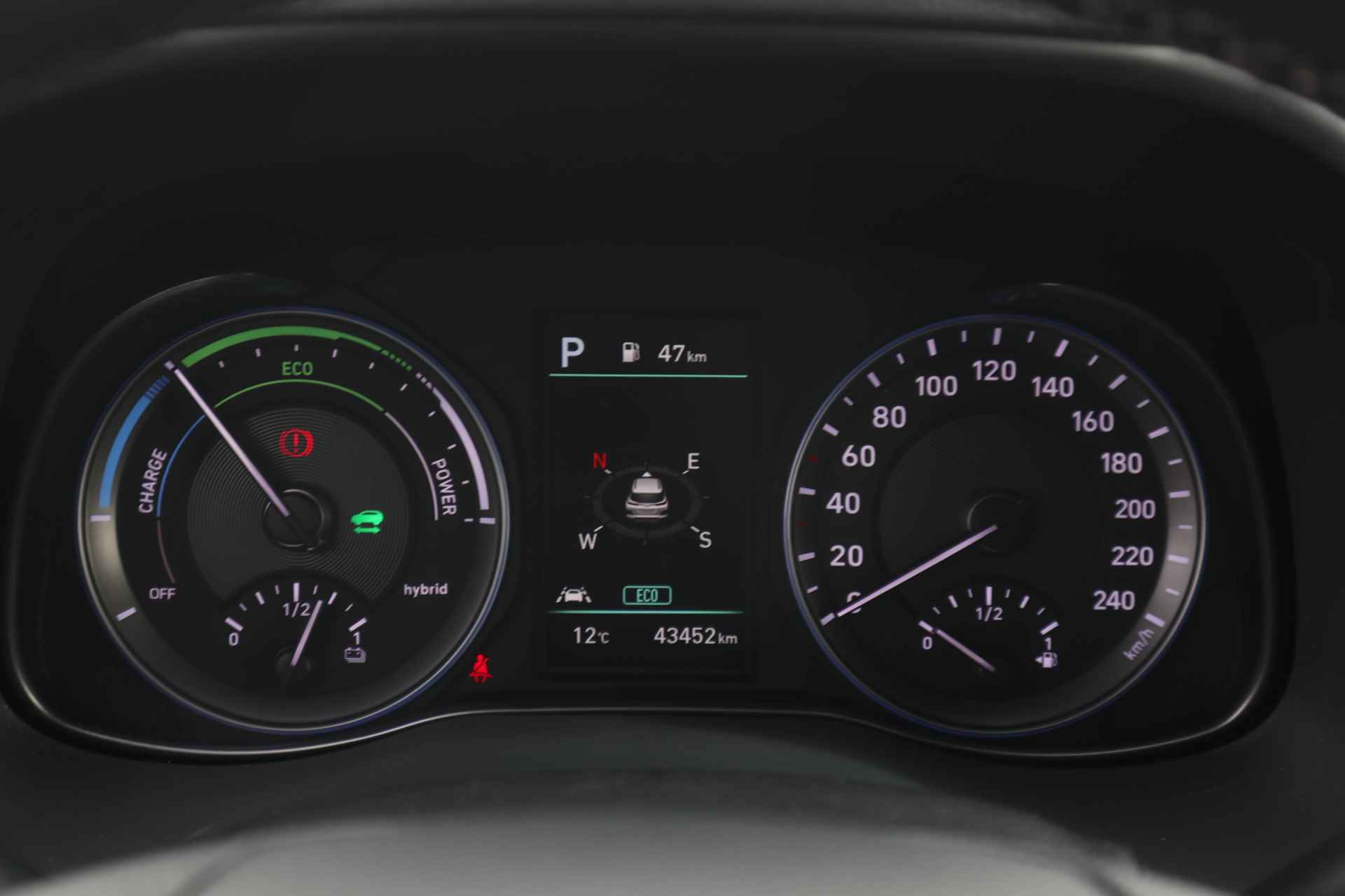 Hyundai KONA 1.6 GDI HEV Comfort NL AUTO | HYBRID | CAMERA | CARPLAY | 2de PINSTERDAG GEOPEND VAN 10:00 T/M 16:00 UUR - 25/34