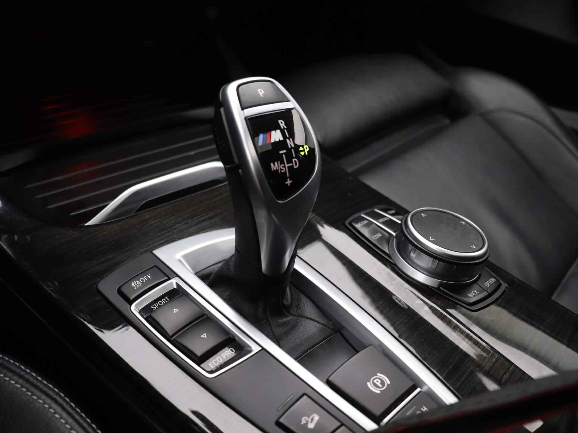 BMW X4 M40i High Executive Automaat | M-Pakket | Leder | Navi | ECC | Schuifdak | PDC | LMV | Cam | Trekhaak | Full options! - 25/58