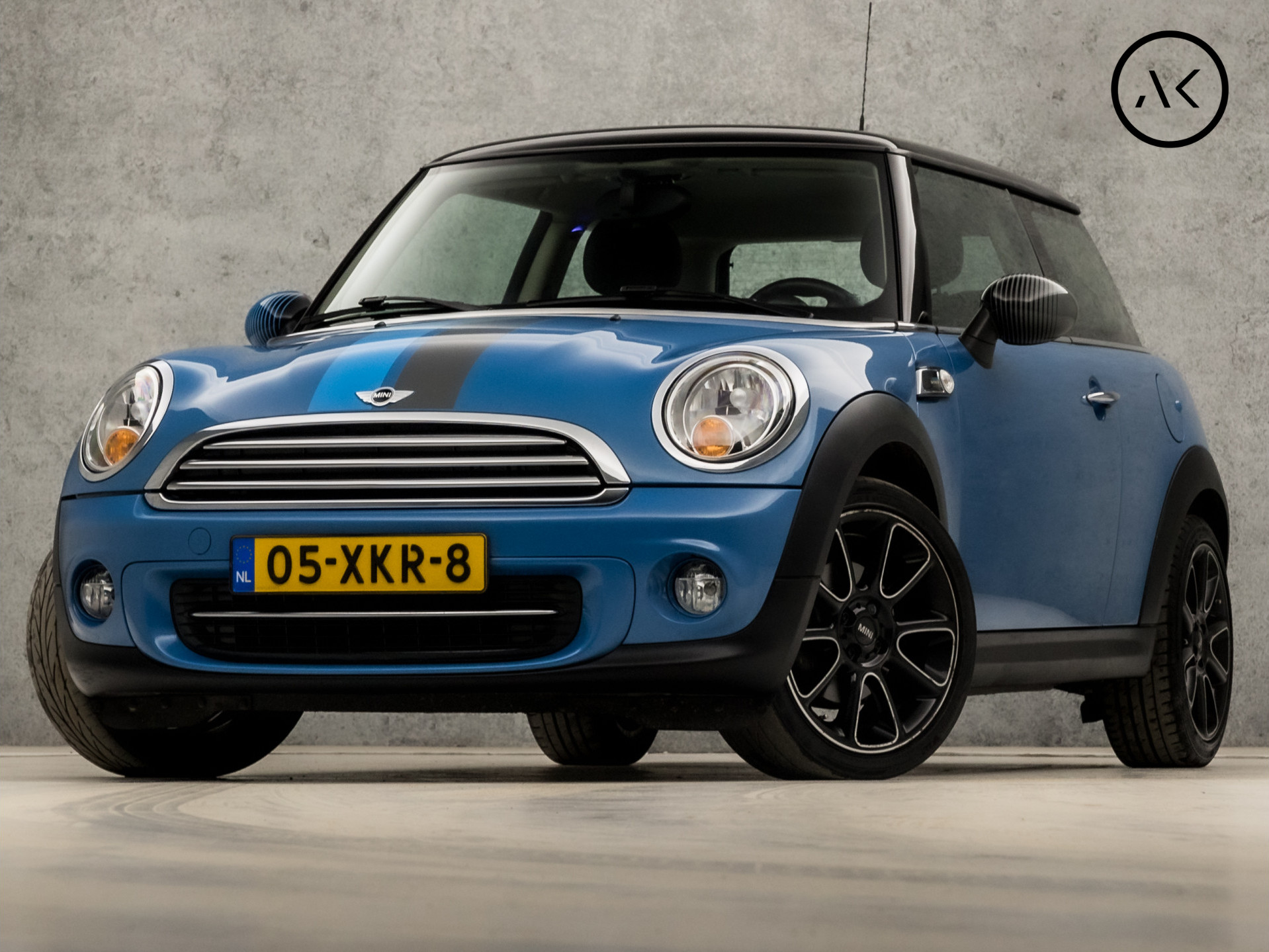 MINI Mini 1.6 Cooper (CLIMATE, NAP, CRUISE, ELEK RAMEN, LEDEREN SPORTSTOELEN, LM VELGEN, NIEUWE APK, NIEUWSTAAT)